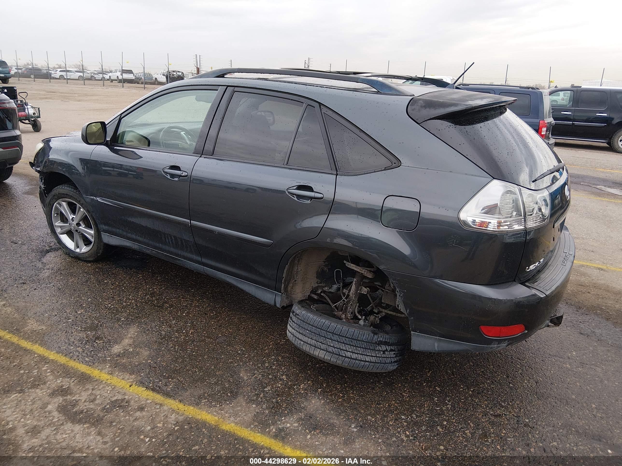 LEXUS RX image 3