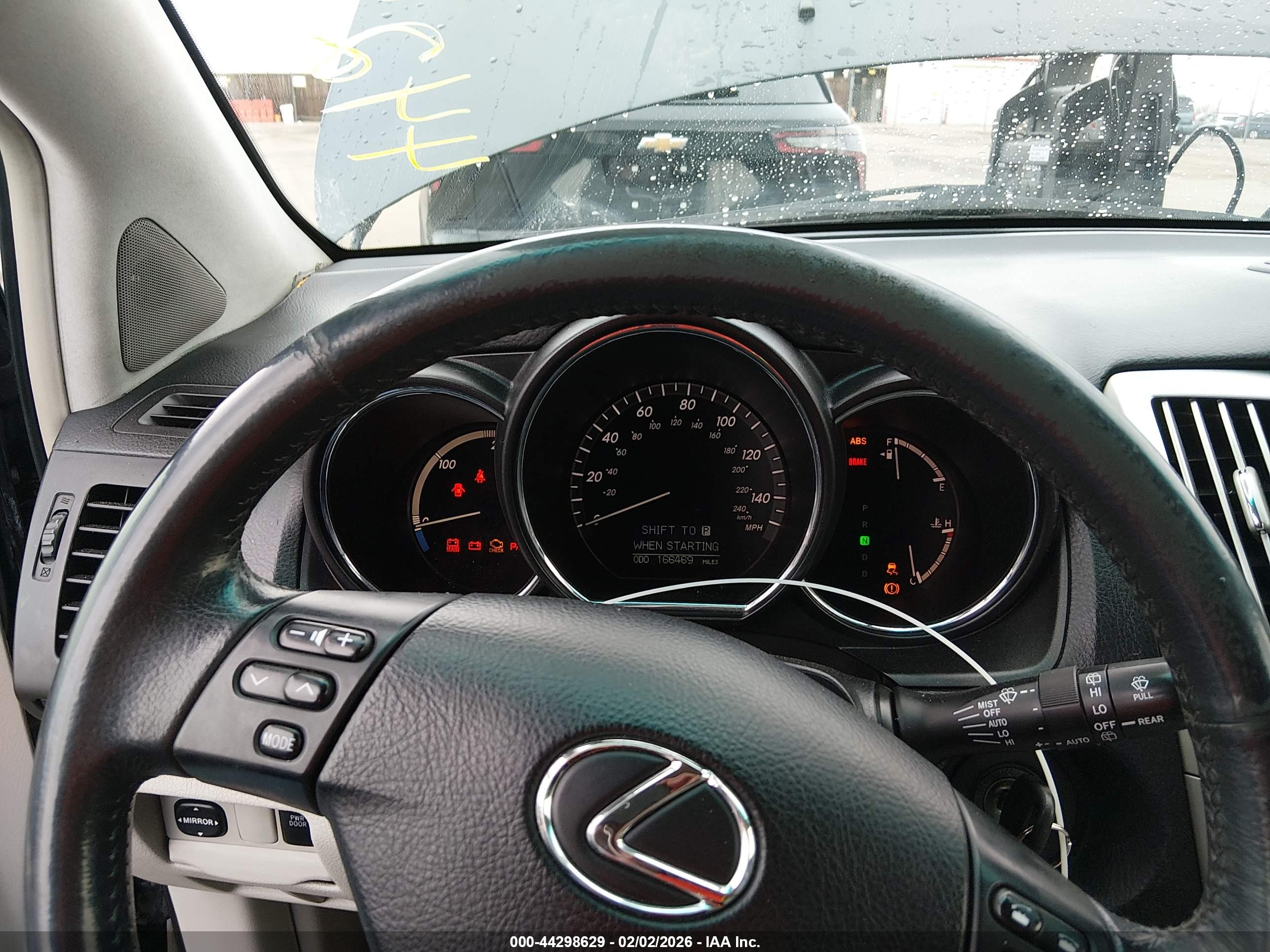 LEXUS RX image 7