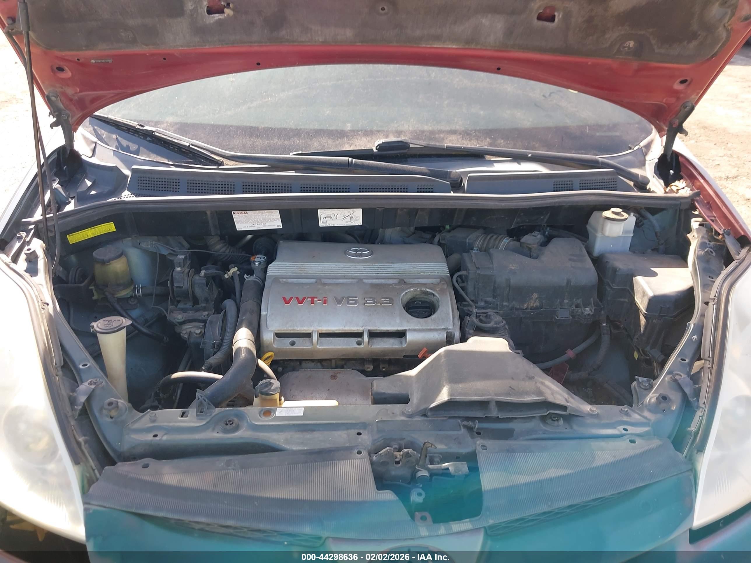 TOYOTA SIENNA image 10