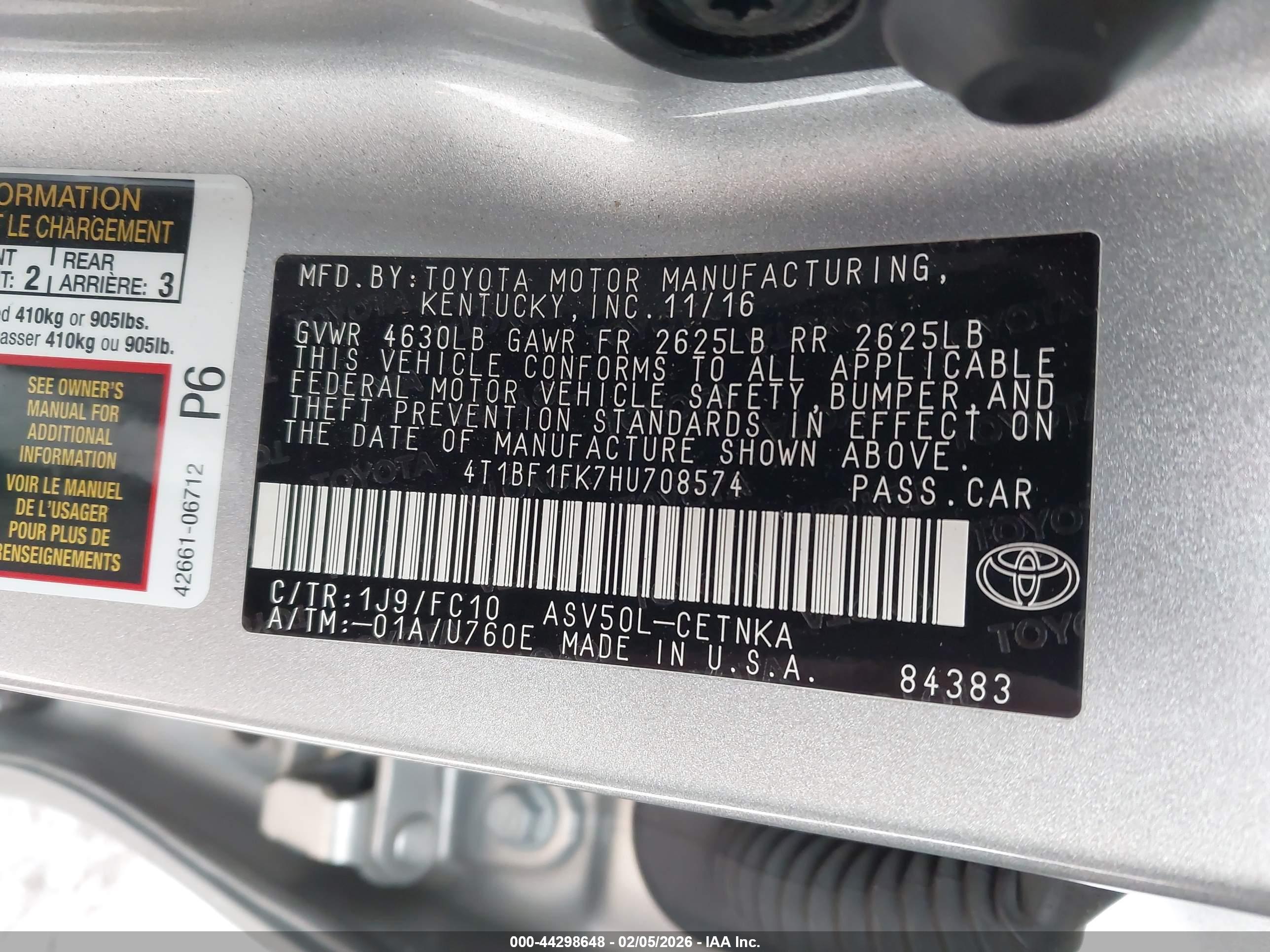 TOYOTA CAMRY image 9