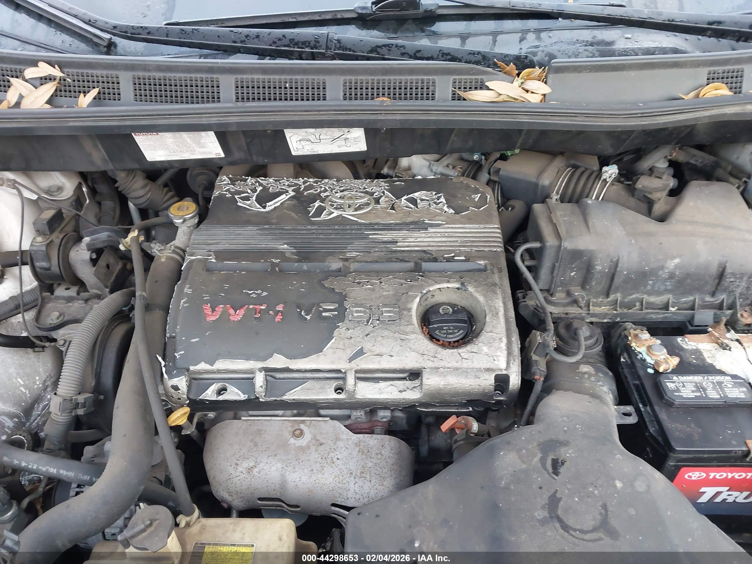 TOYOTA SIENNA image 10