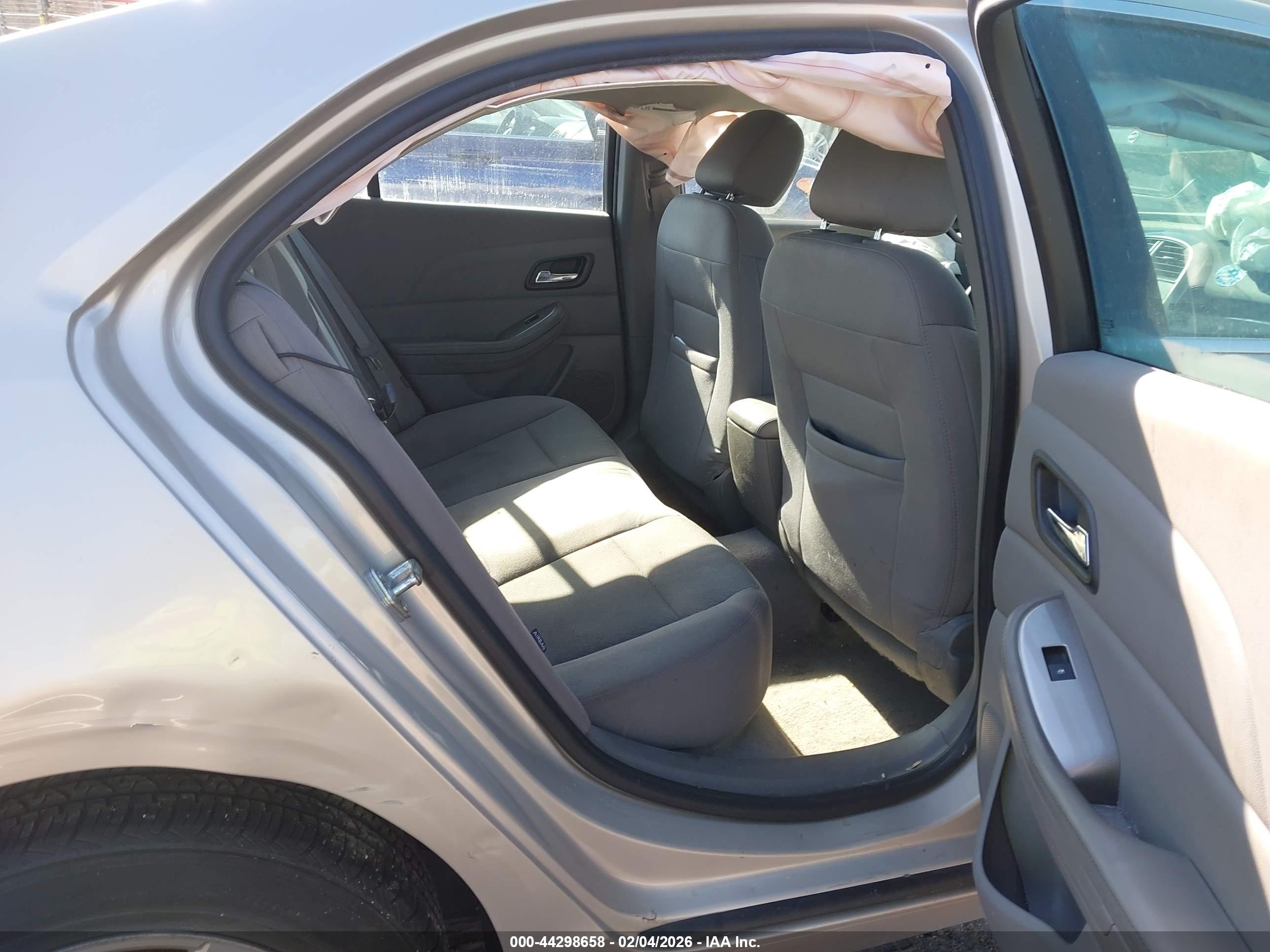 CHEVROLET MALIBU image 8