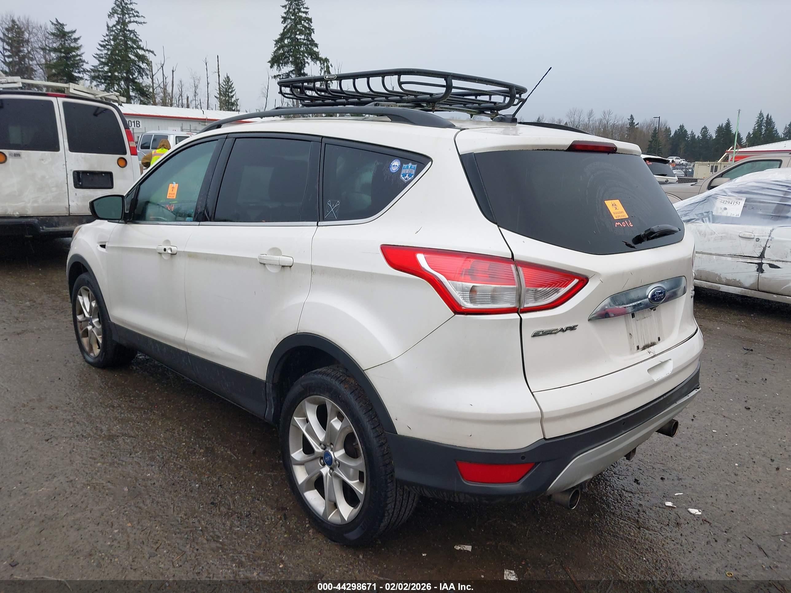 FORD ESCAPE image 3