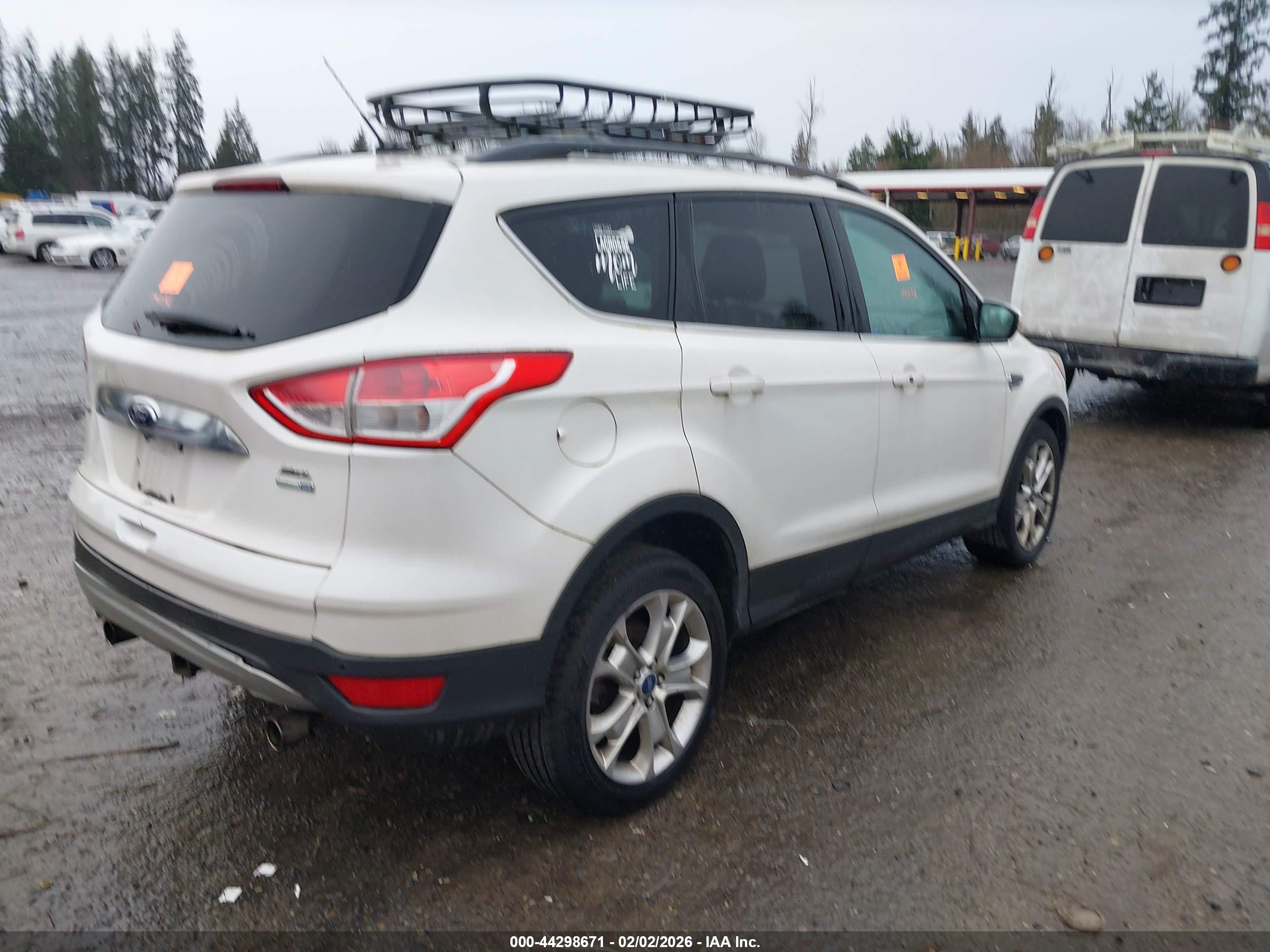 FORD ESCAPE image 4