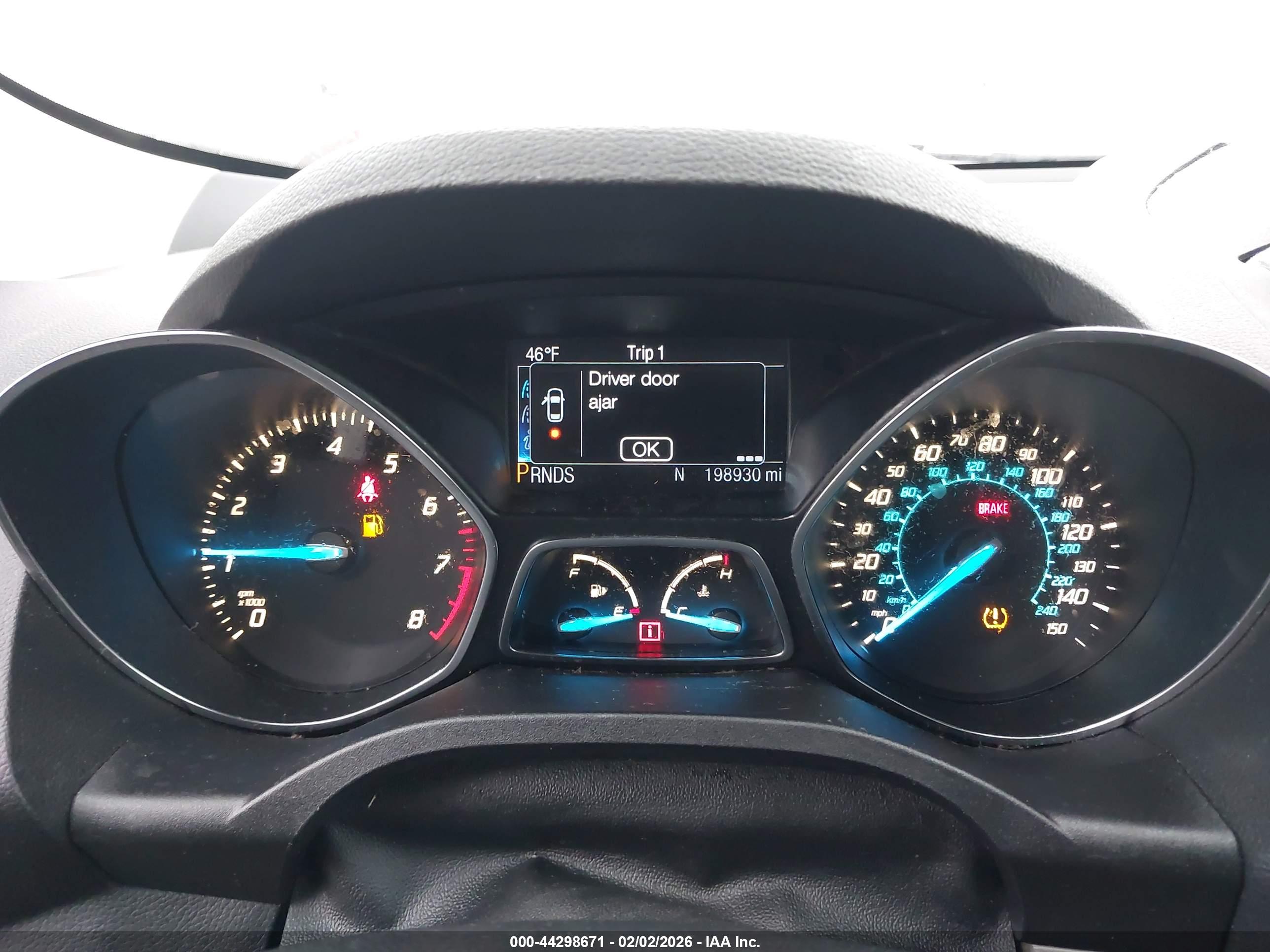 FORD ESCAPE image 7