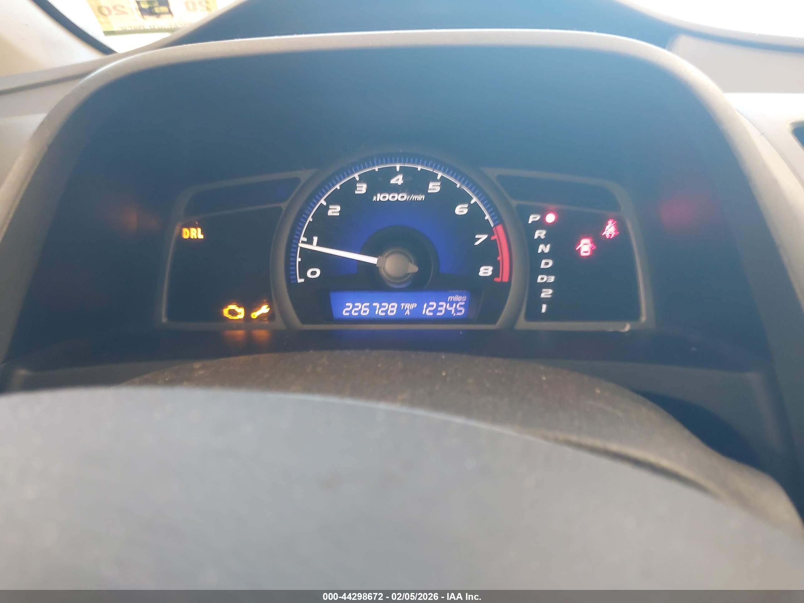 HONDA CIVIC image 7