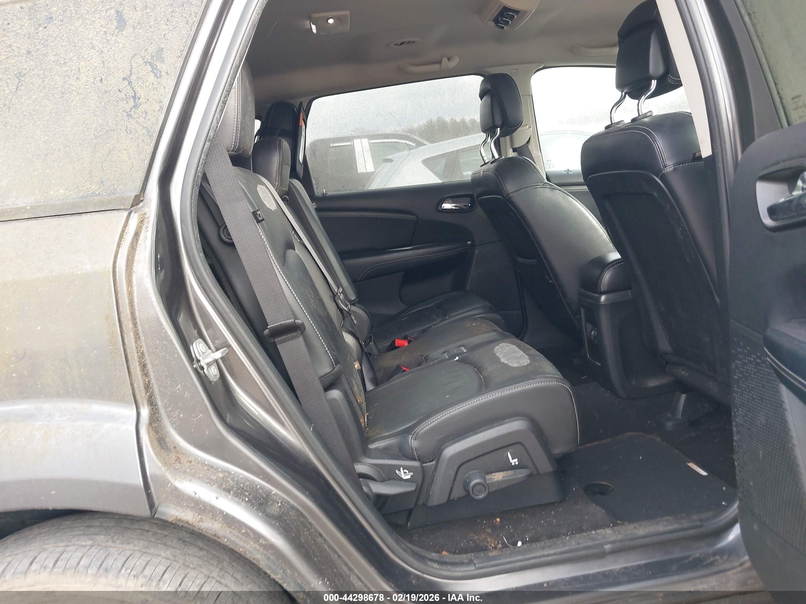 DODGE JOURNEY image 8
