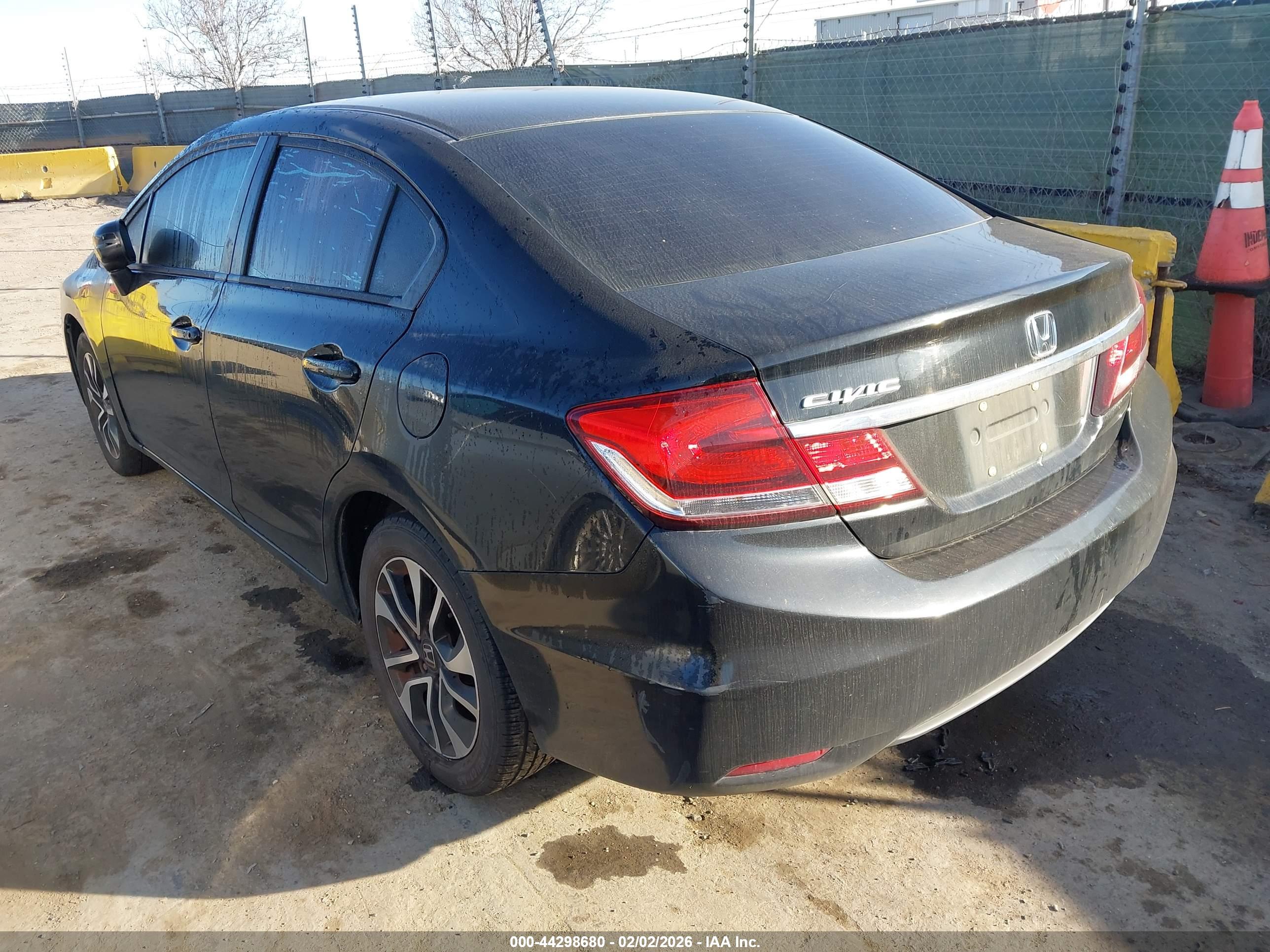 HONDA CIVIC image 3