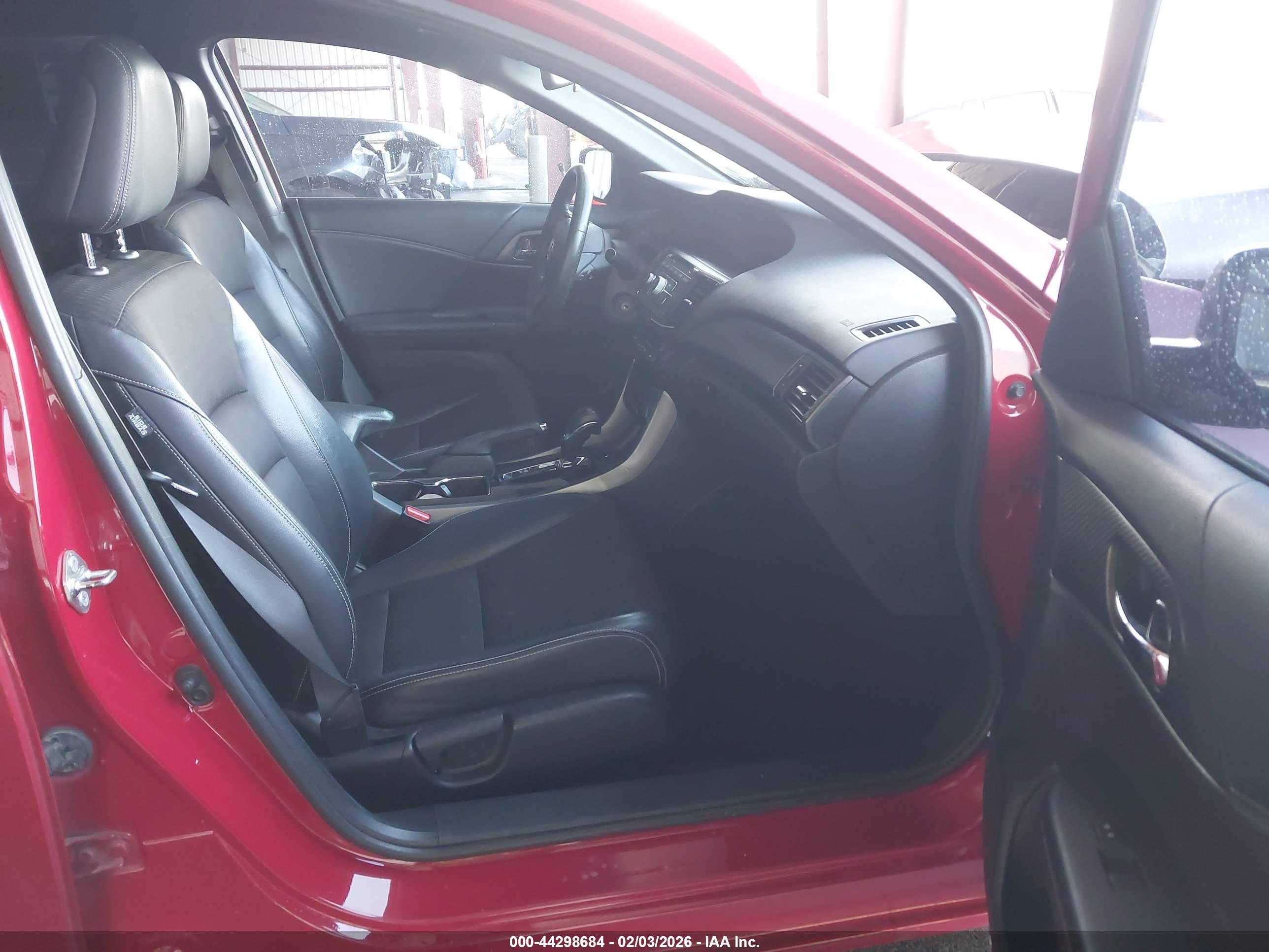 HONDA ACCORD image 5