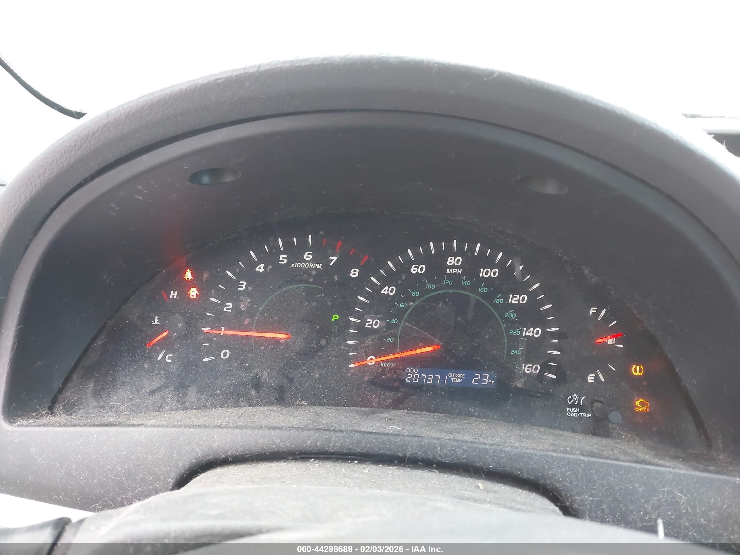 TOYOTA CAMRY image 7