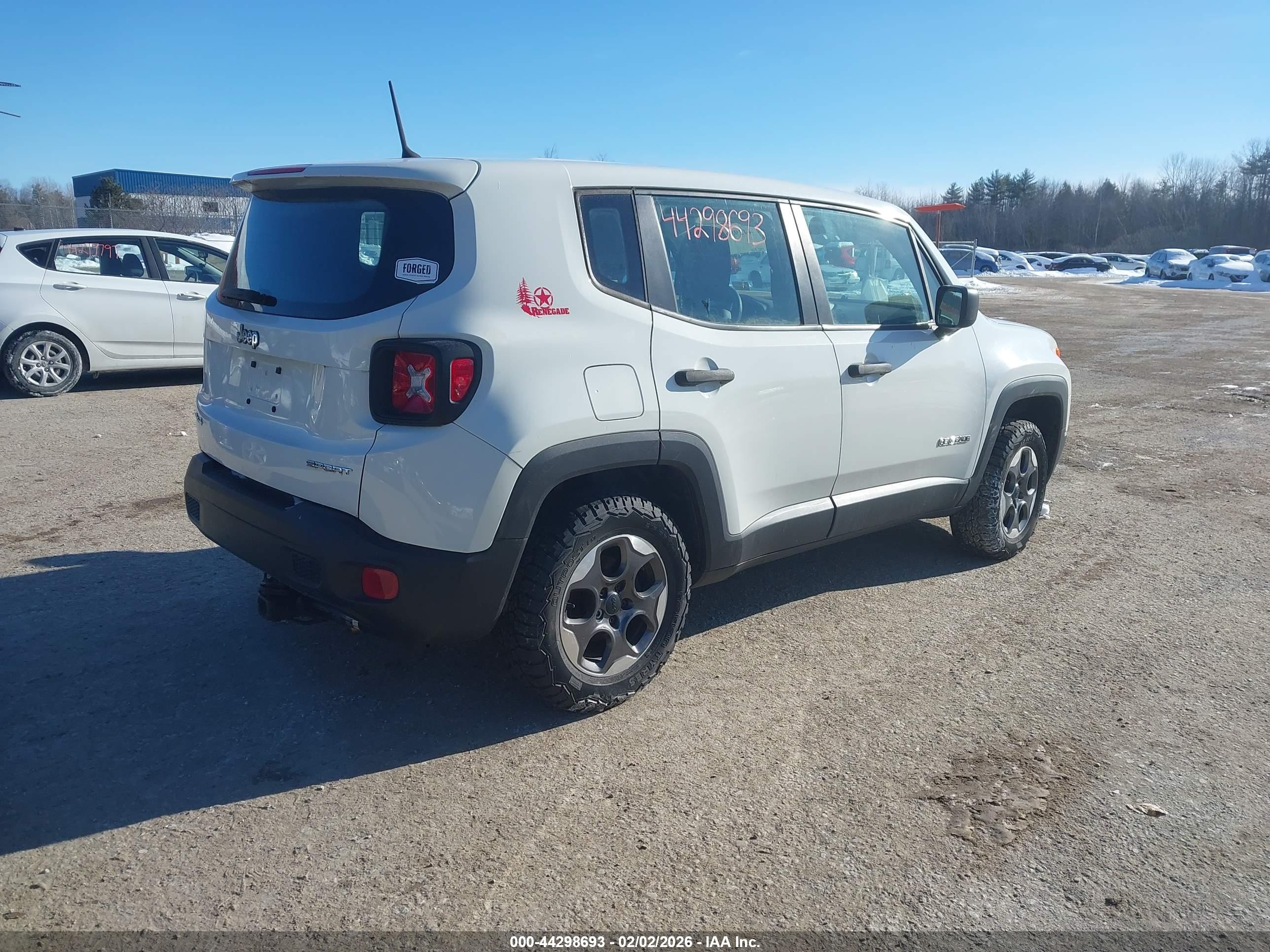 JEEP RENEGADE image 4