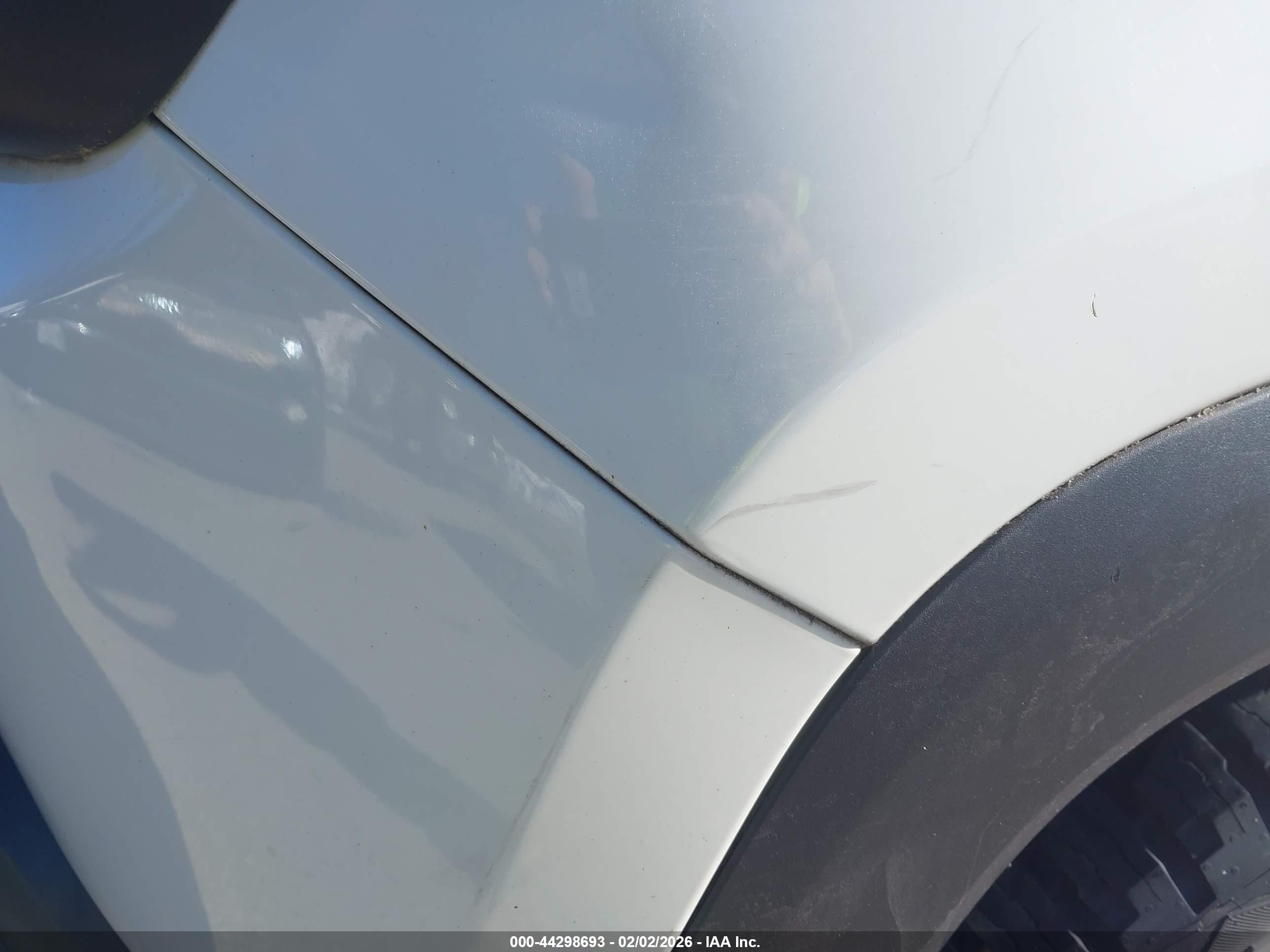 JEEP RENEGADE image 6