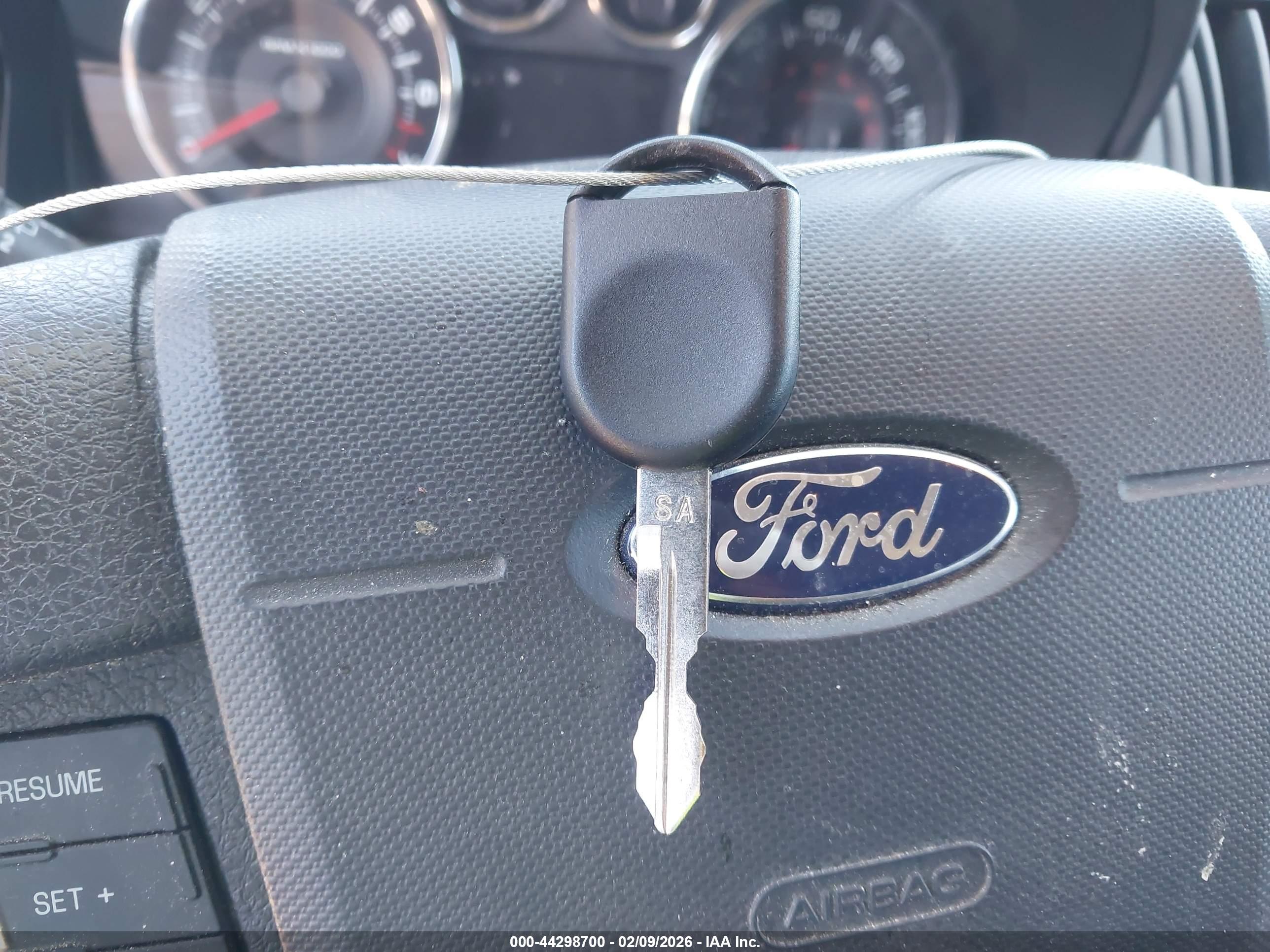 FORD EDGE image 11