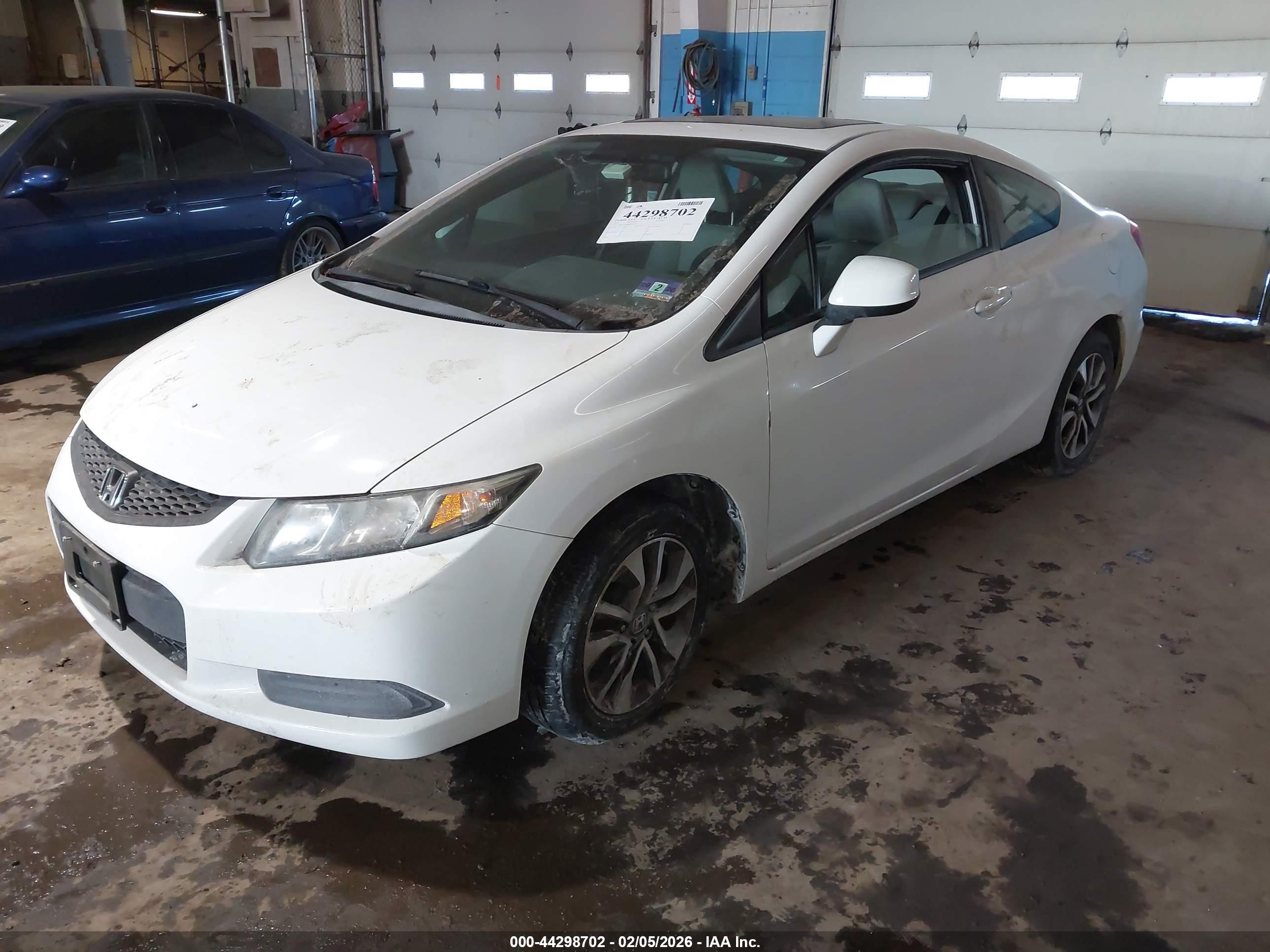 HONDA CIVIC image 2