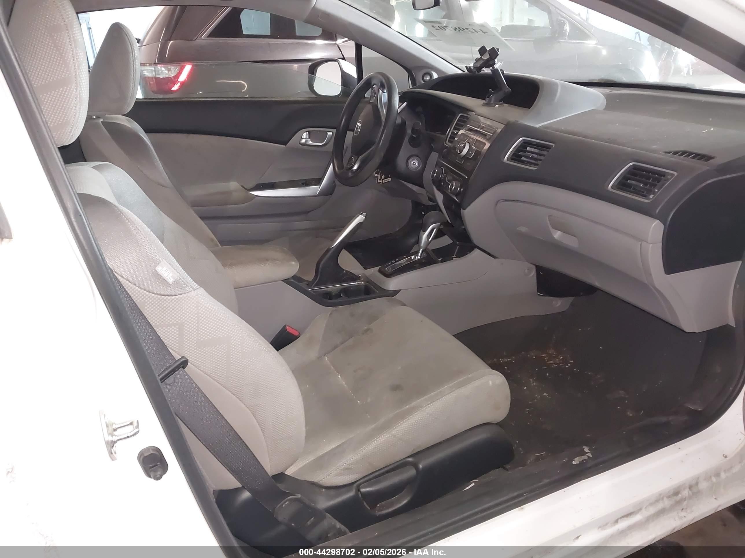 HONDA CIVIC image 5
