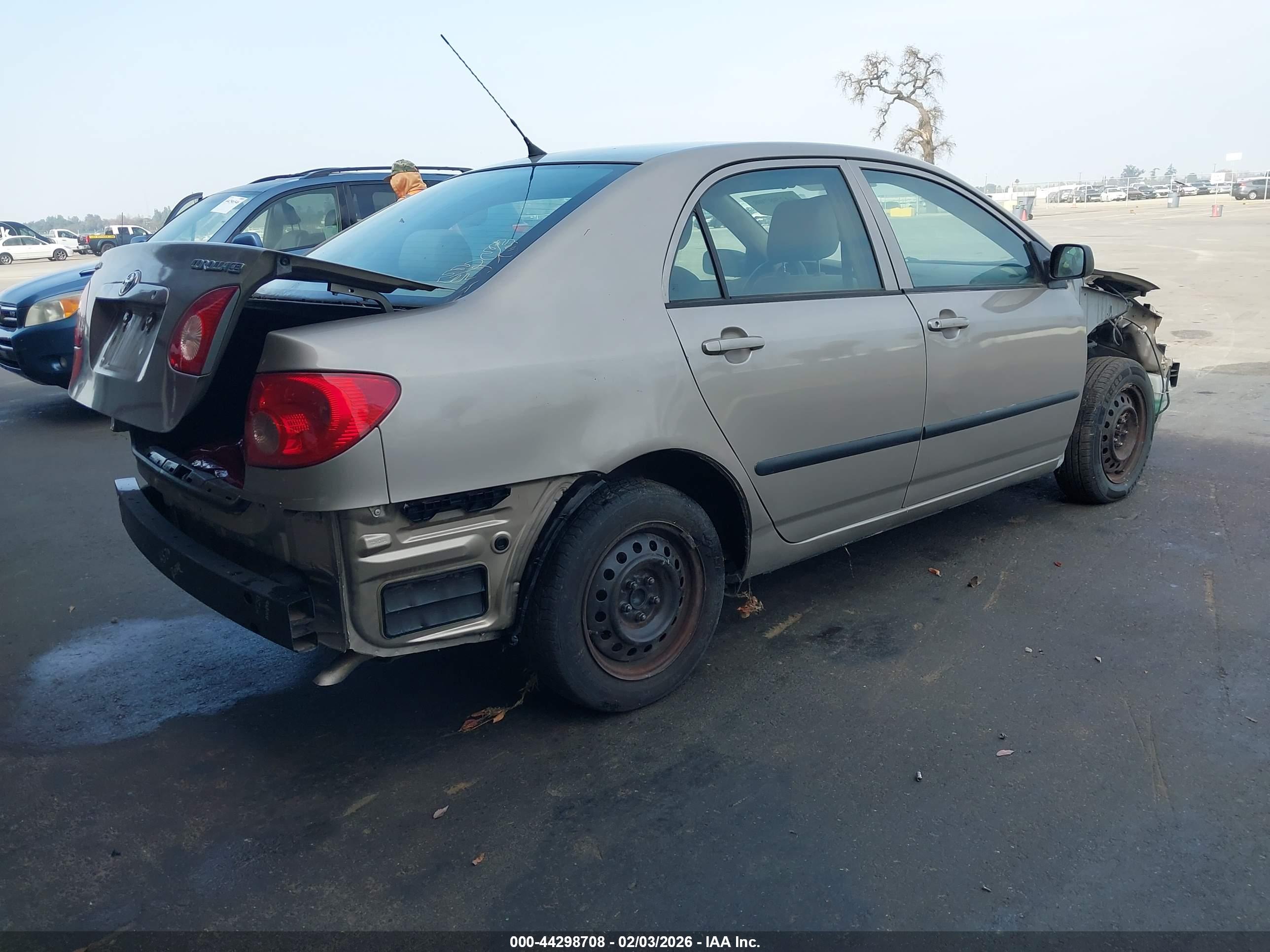 TOYOTA COROLLA image 4