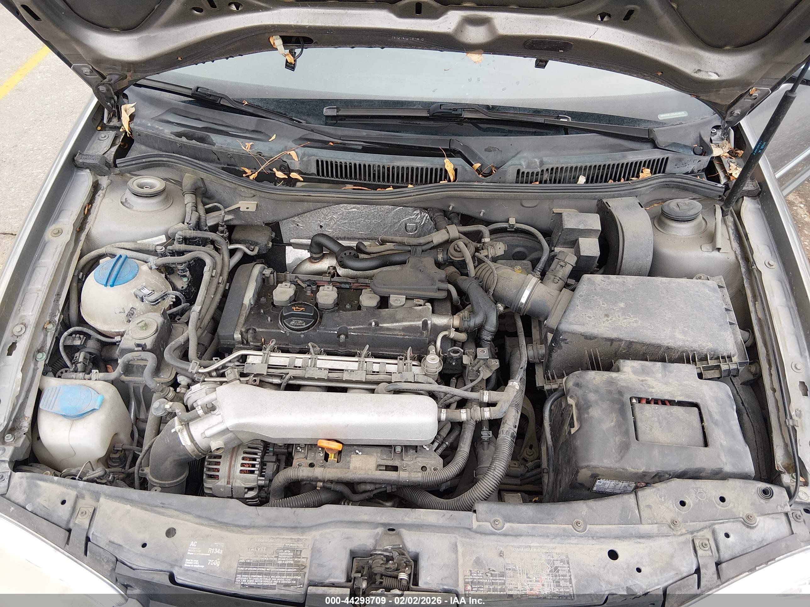 VOLKSWAGEN GTI image 10