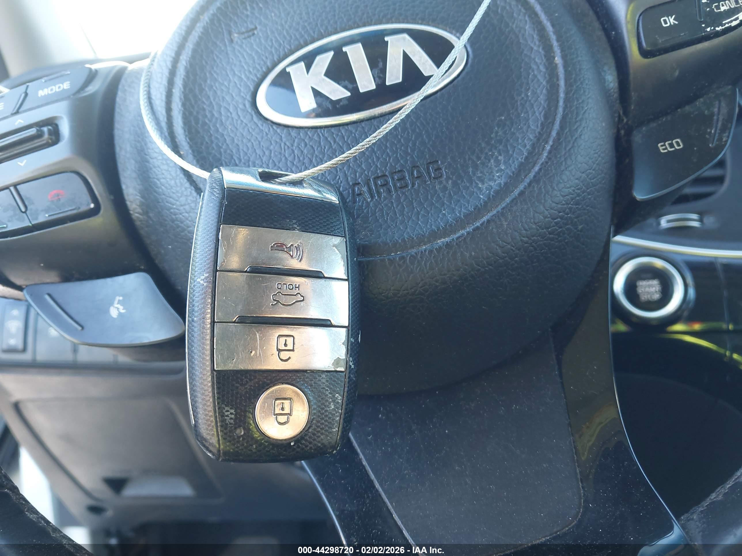 KIA OPTIMA image 11