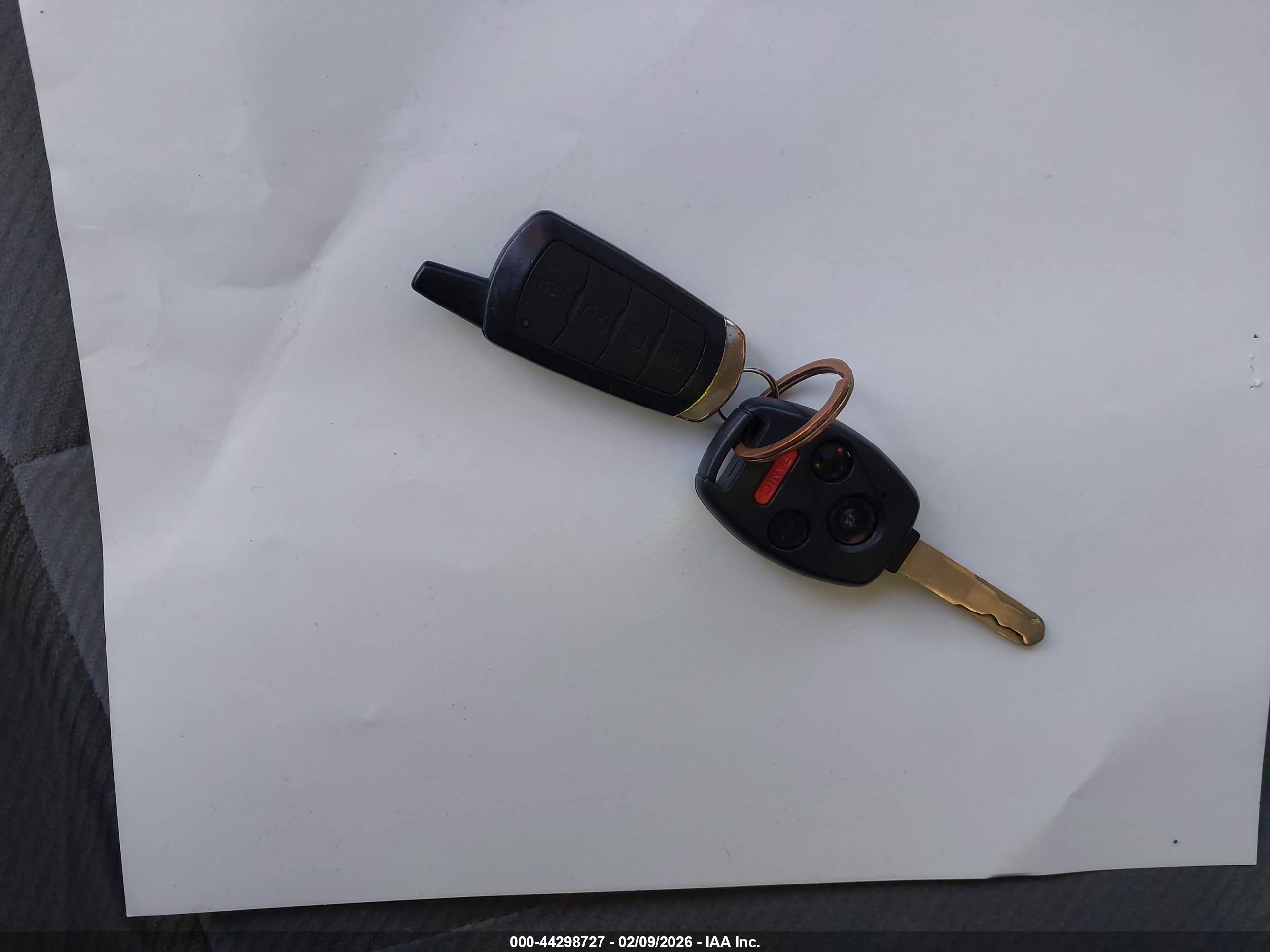 HONDA CIVIC image 11