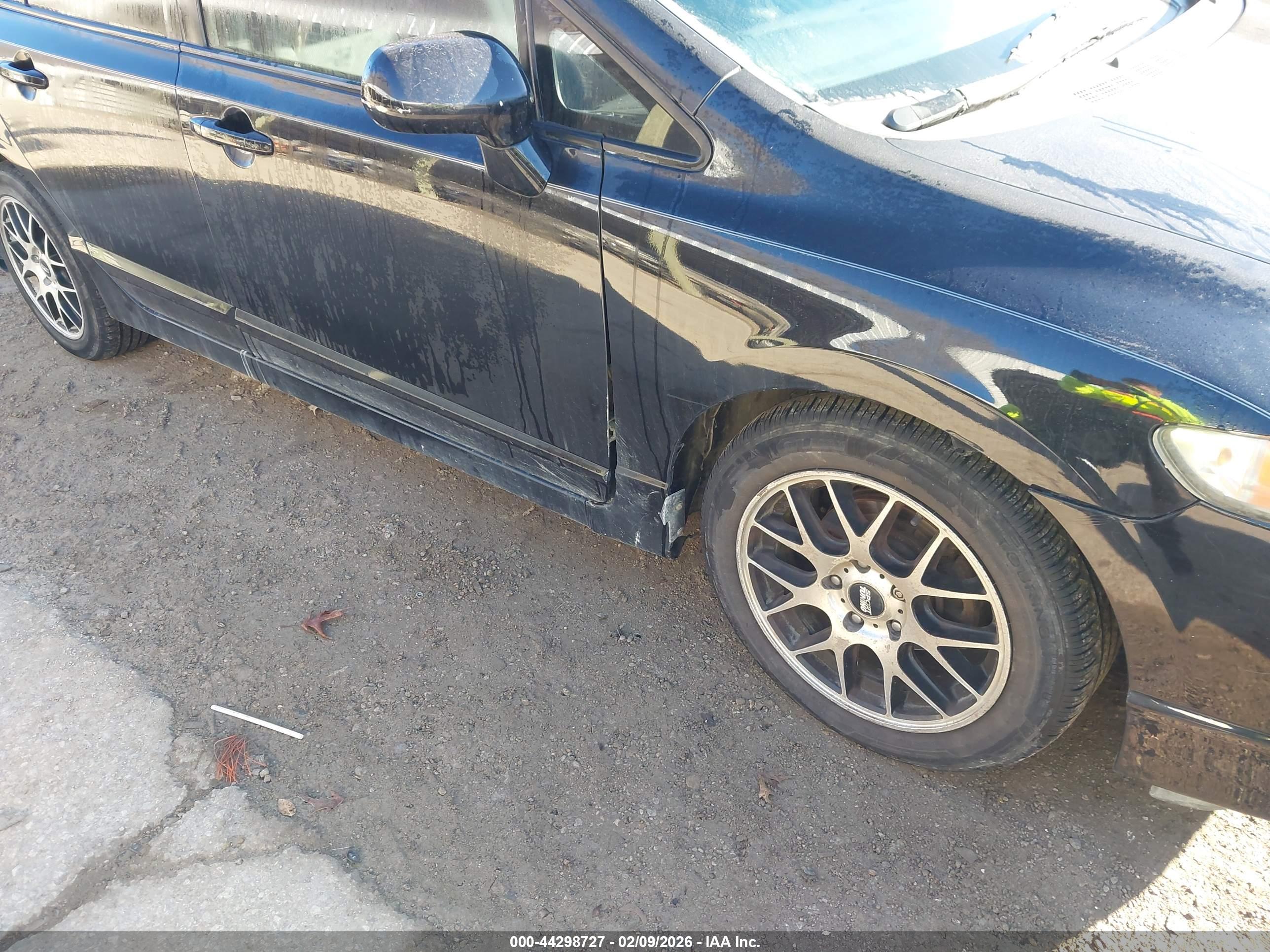 HONDA CIVIC image 6