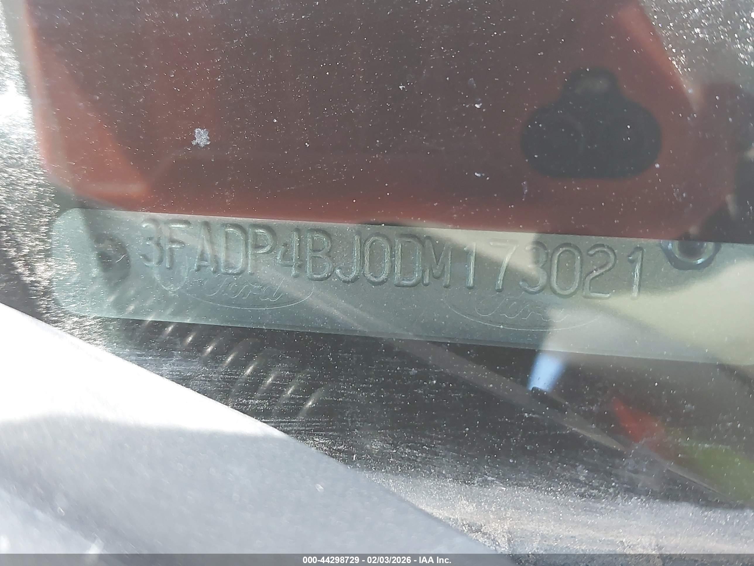 FORD FIESTA image 9