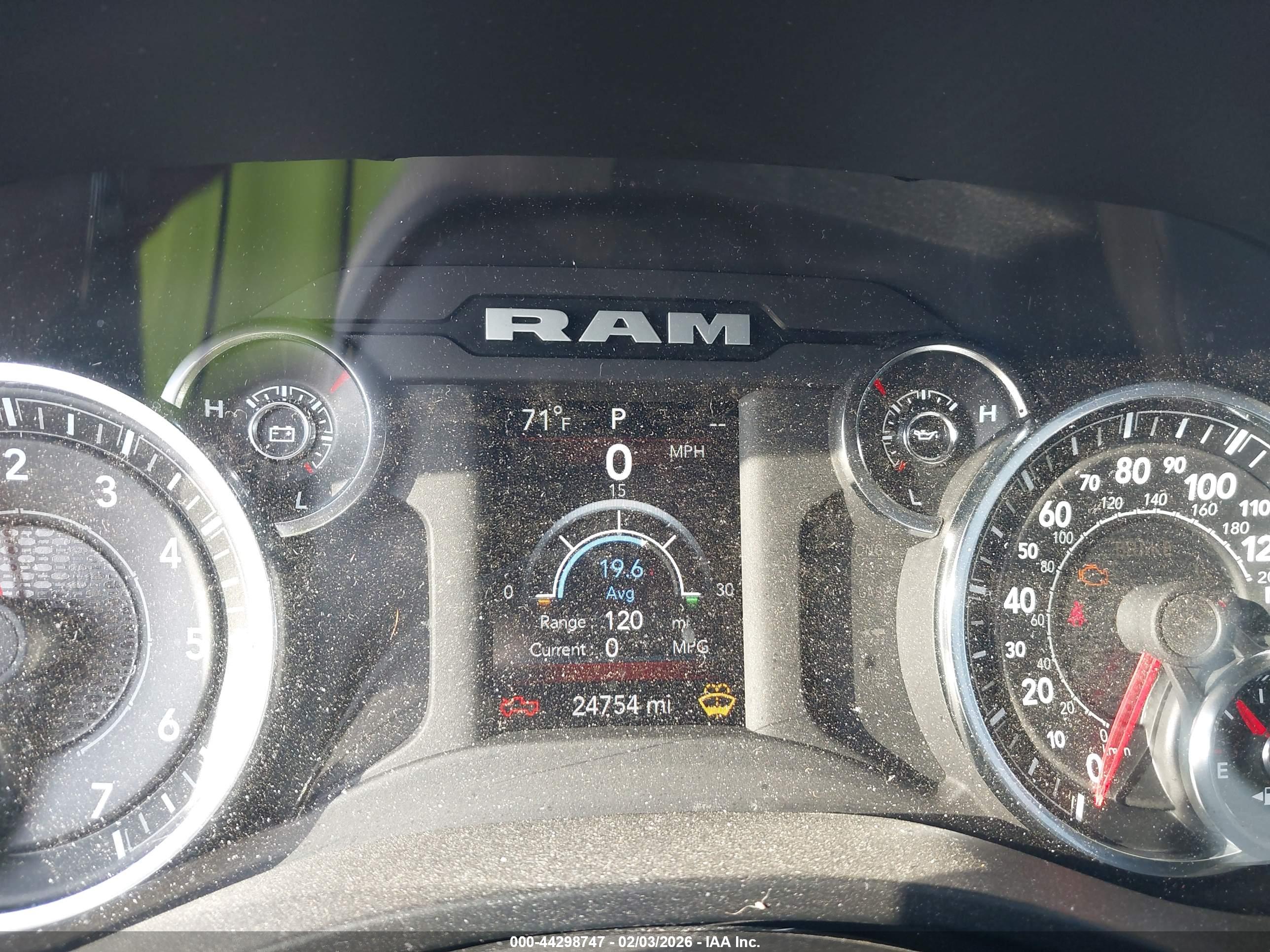 RAM 1500 image 7