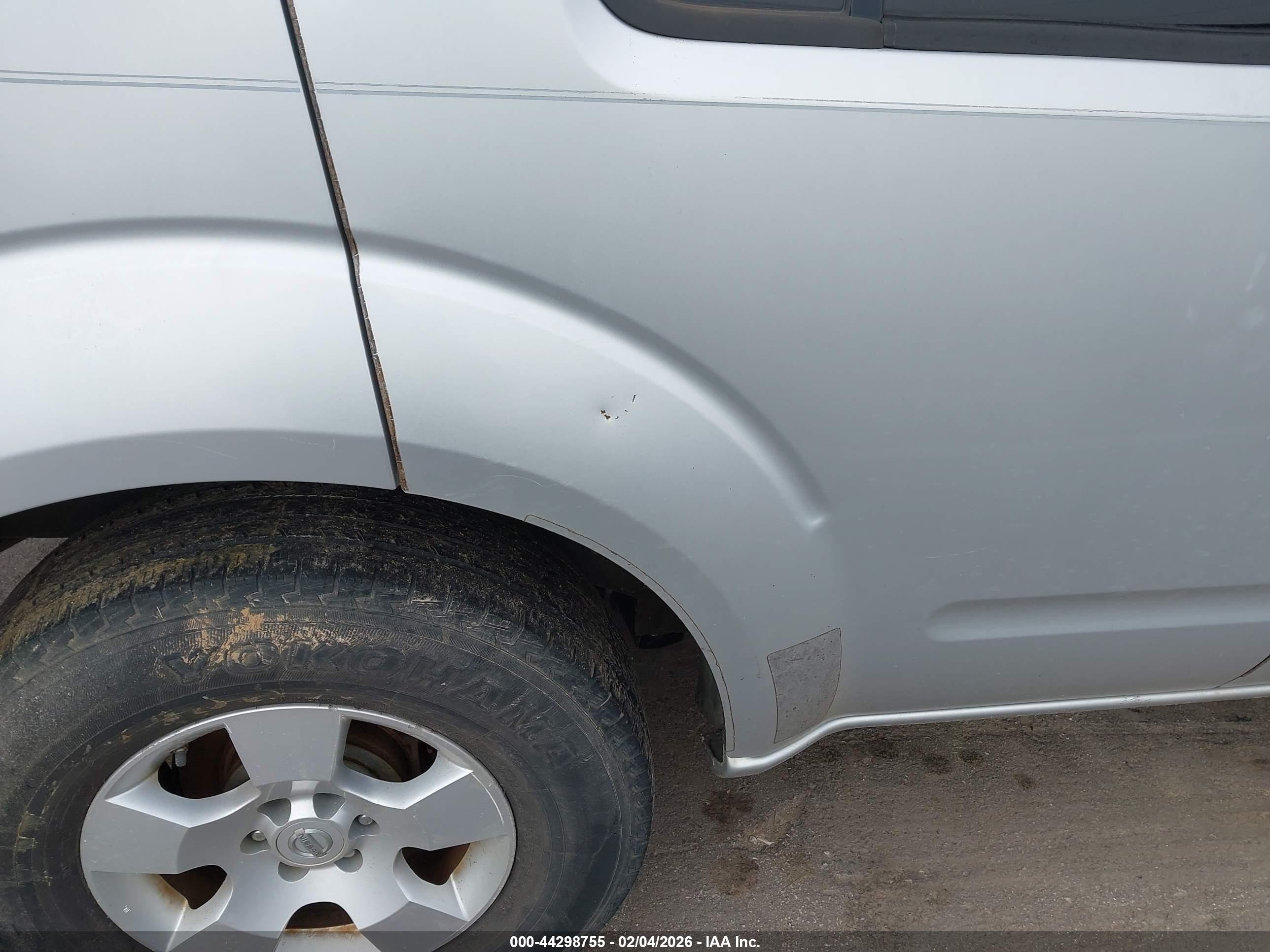 NISSAN PATHFINDER image 6