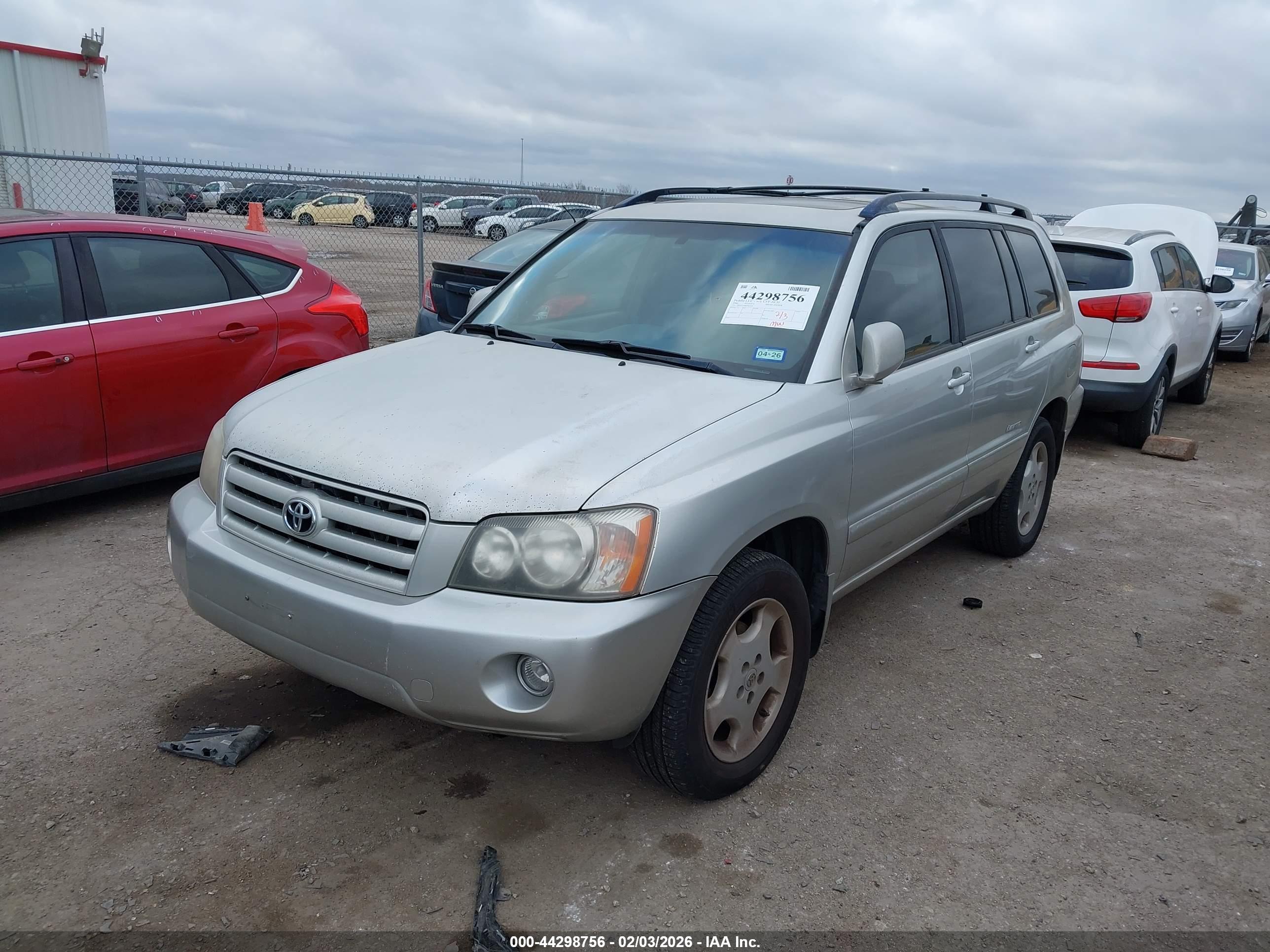 TOYOTA HIGHLANDER image 2
