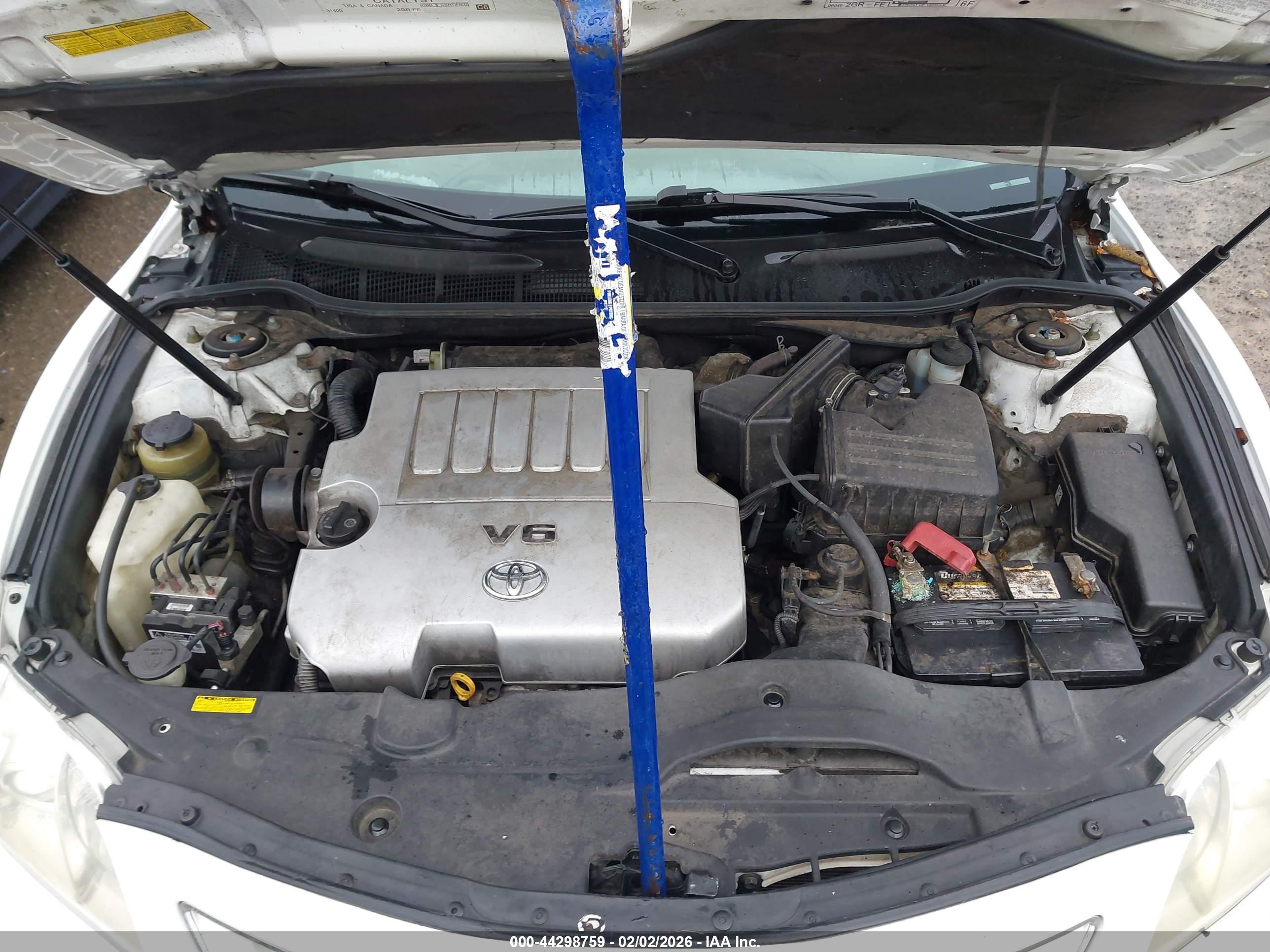 TOYOTA CAMRY image 10