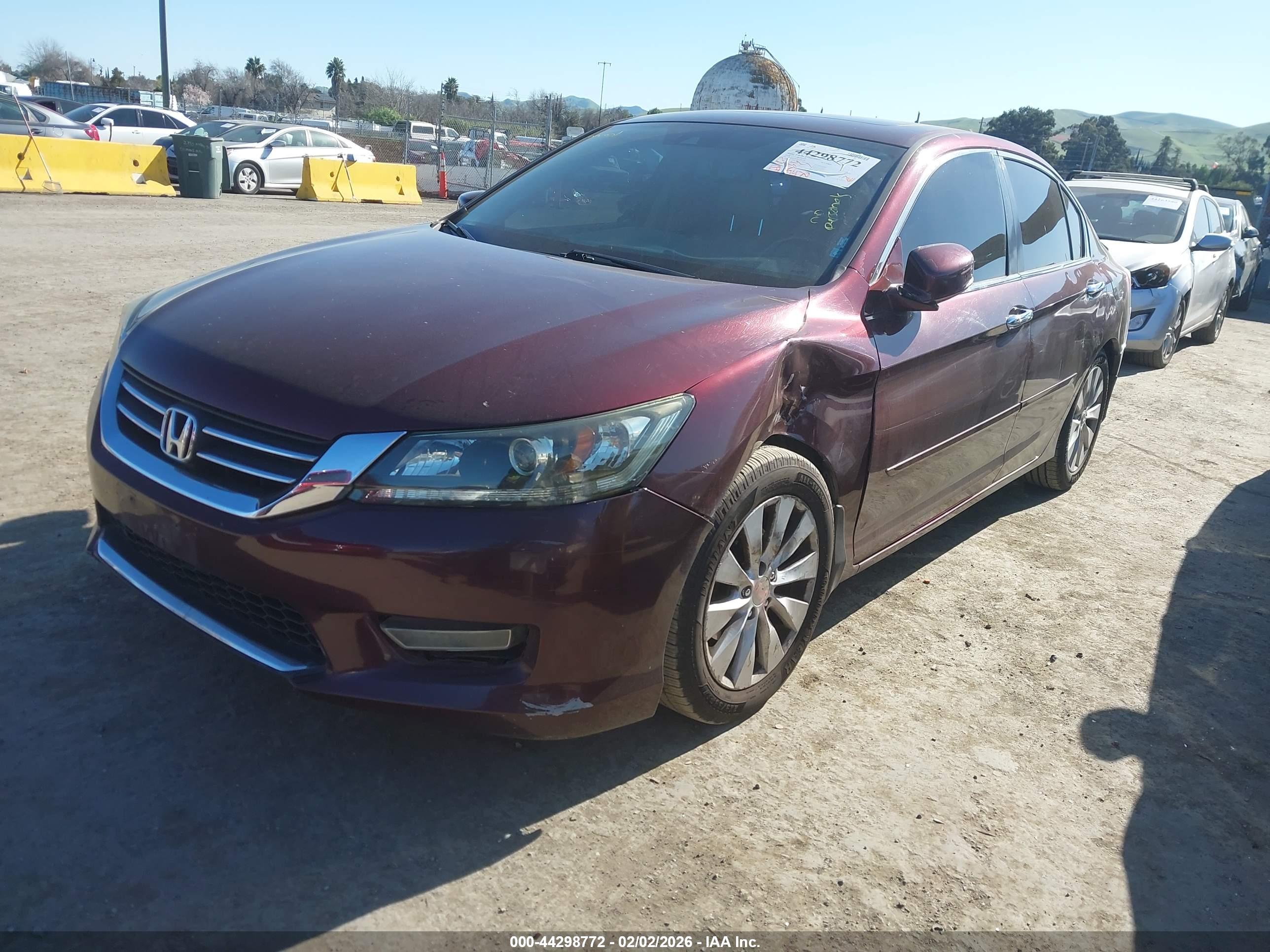 HONDA ACCORD image 2