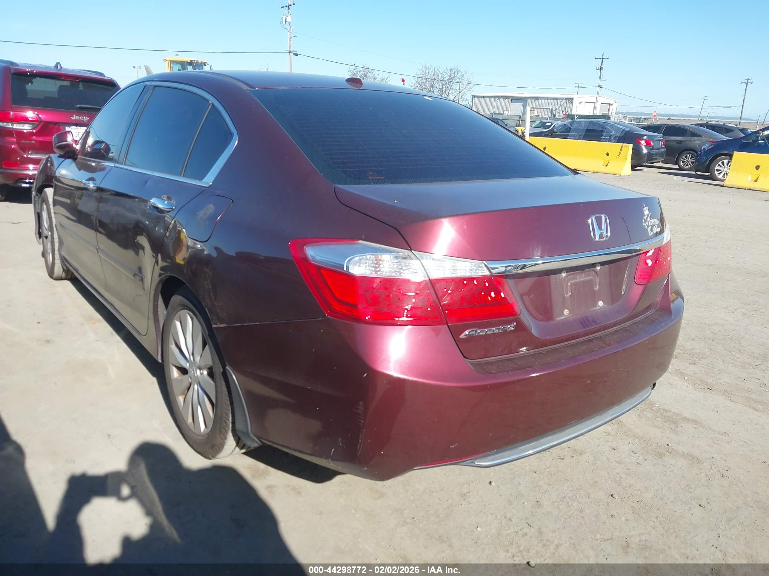 HONDA ACCORD image 3