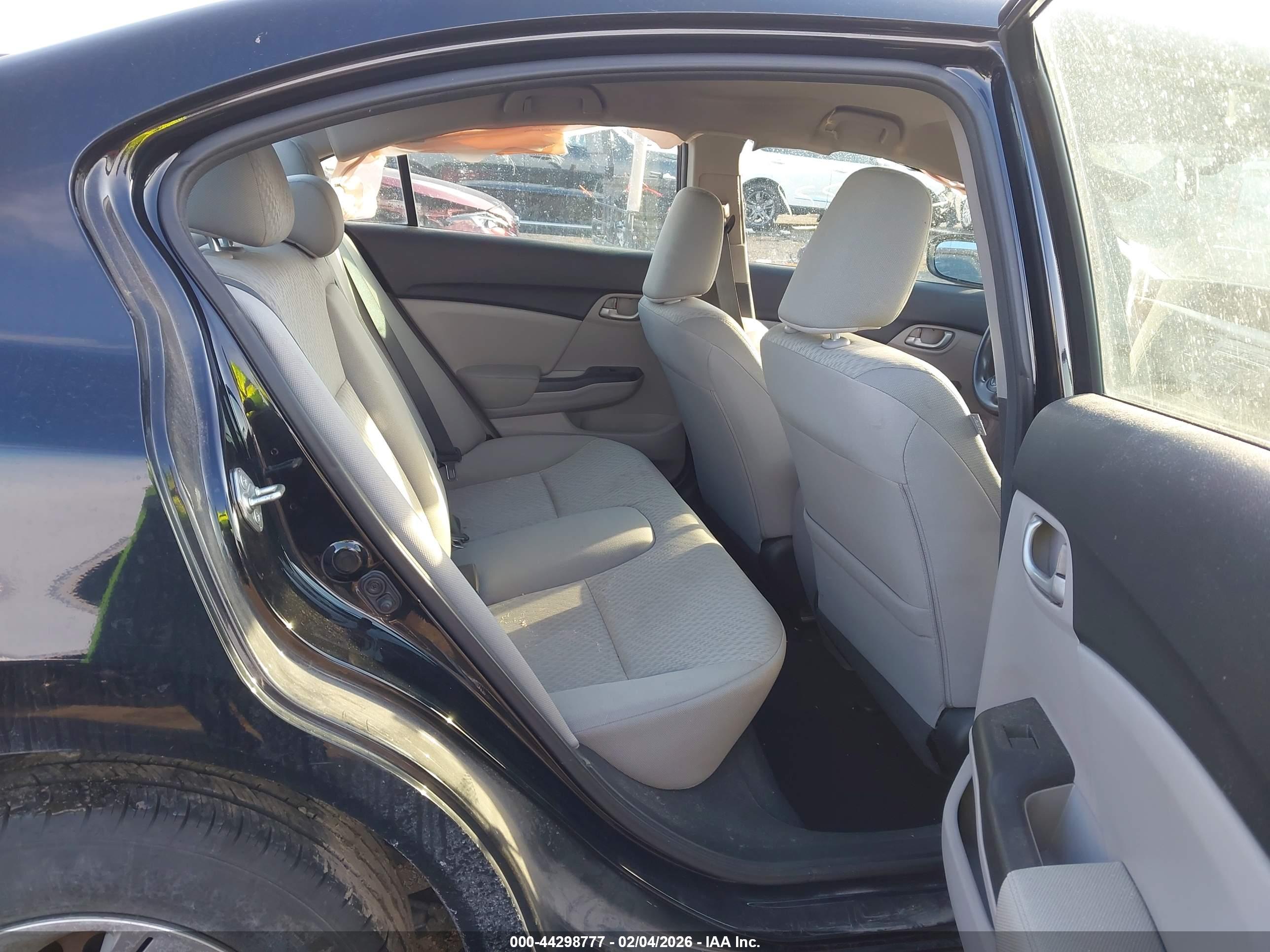 HONDA CIVIC image 8
