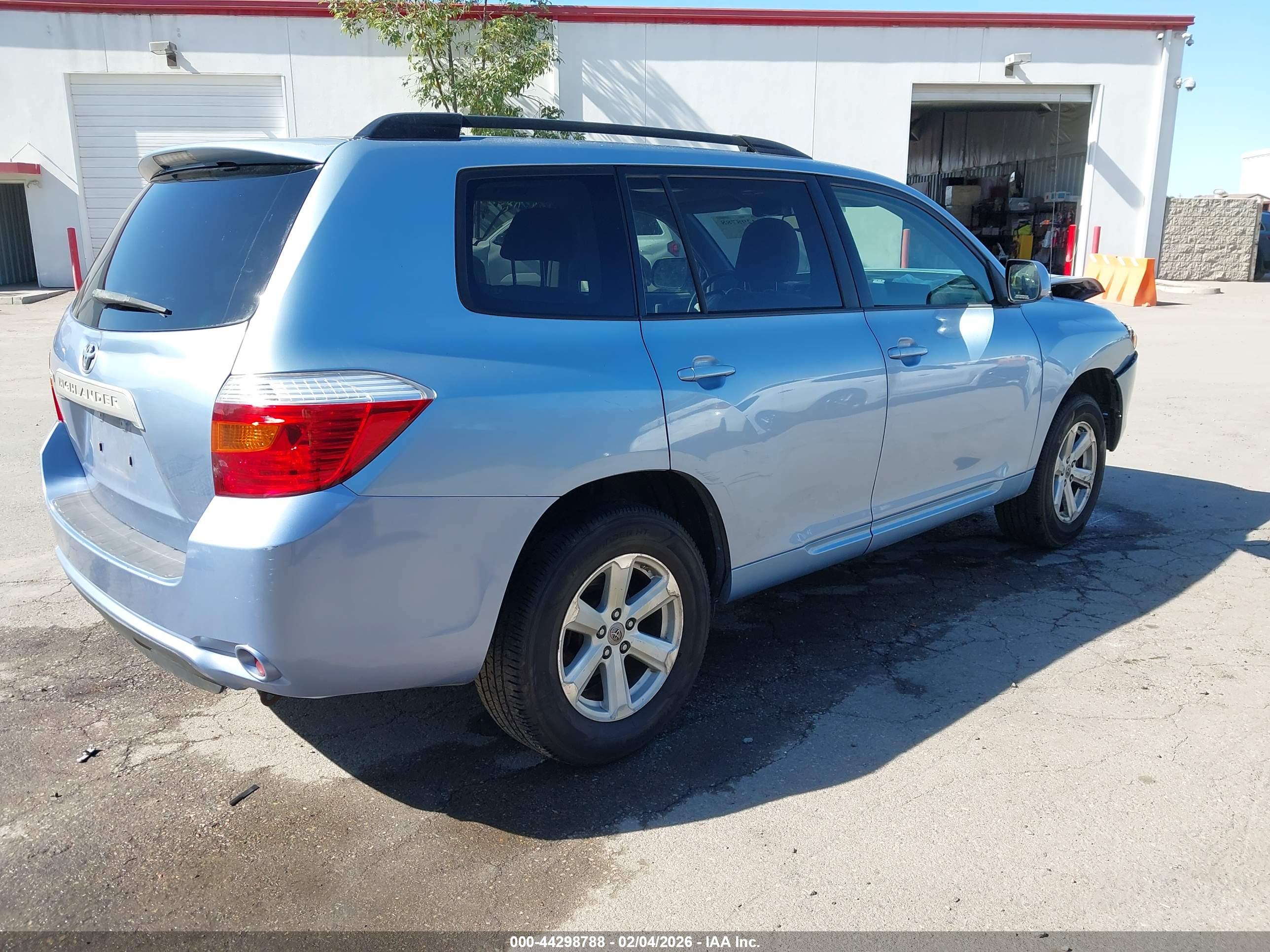TOYOTA HIGHLANDER image 4