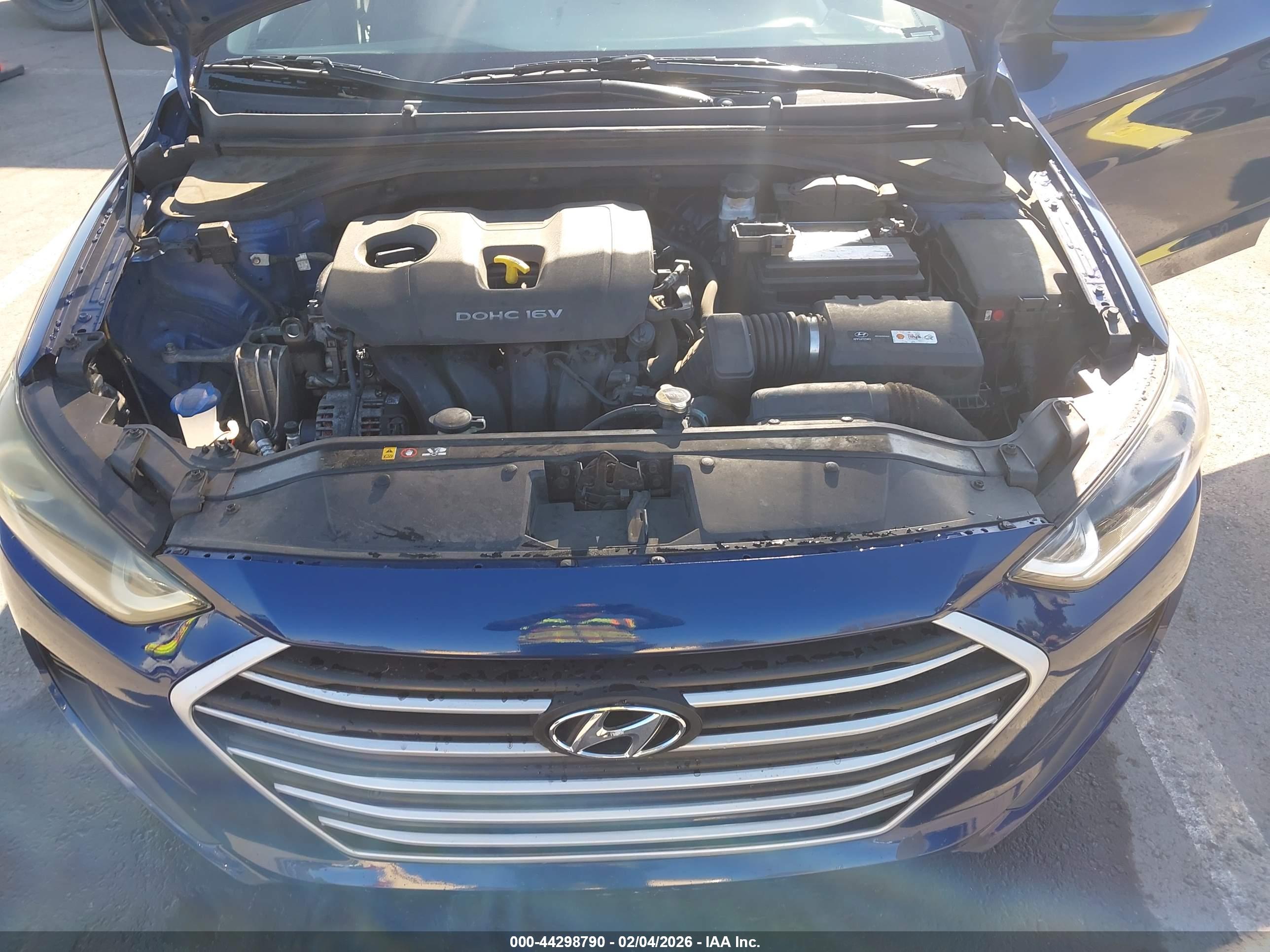 HYUNDAI ELANTRA image 10