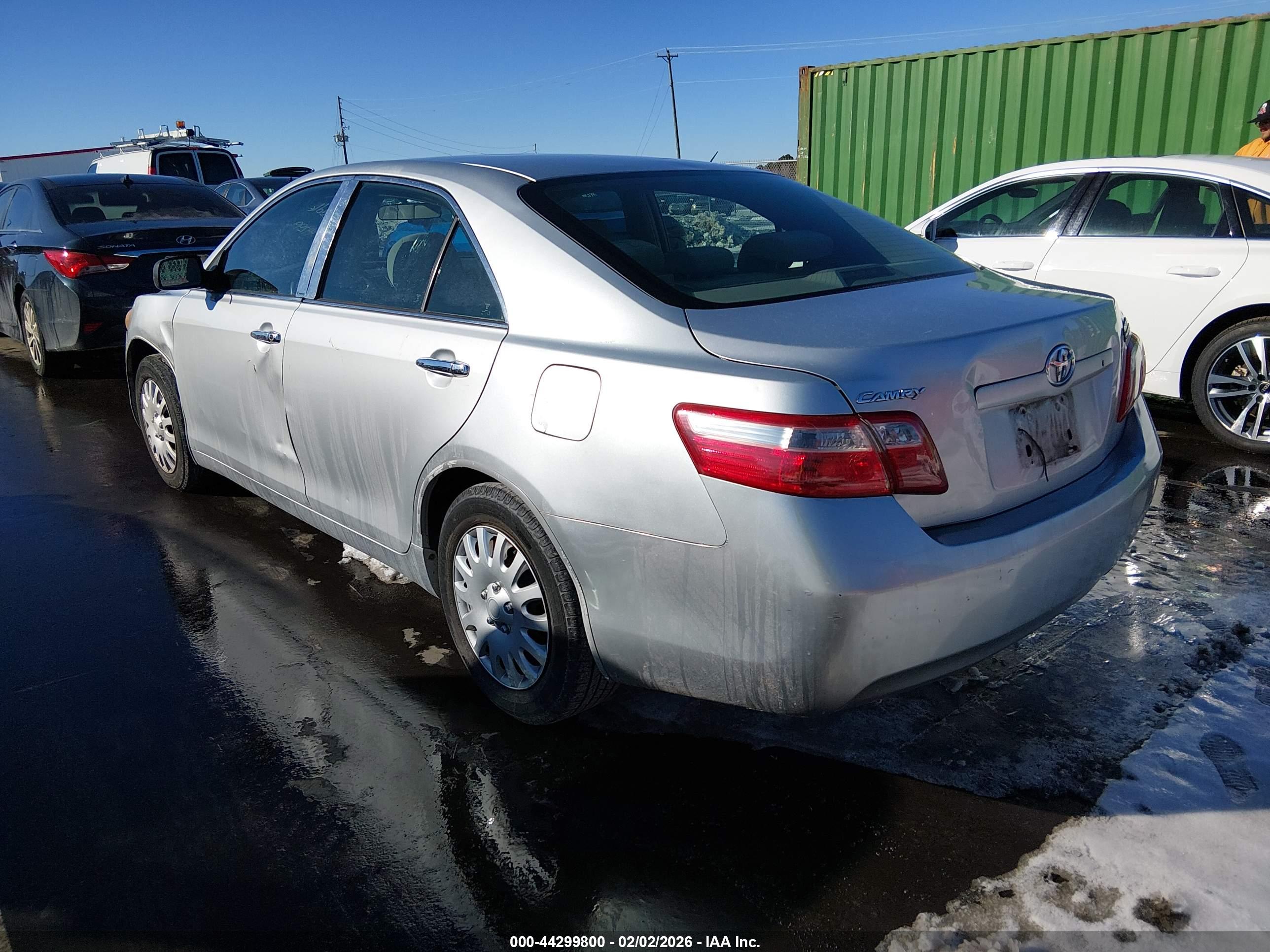TOYOTA CAMRY image 3