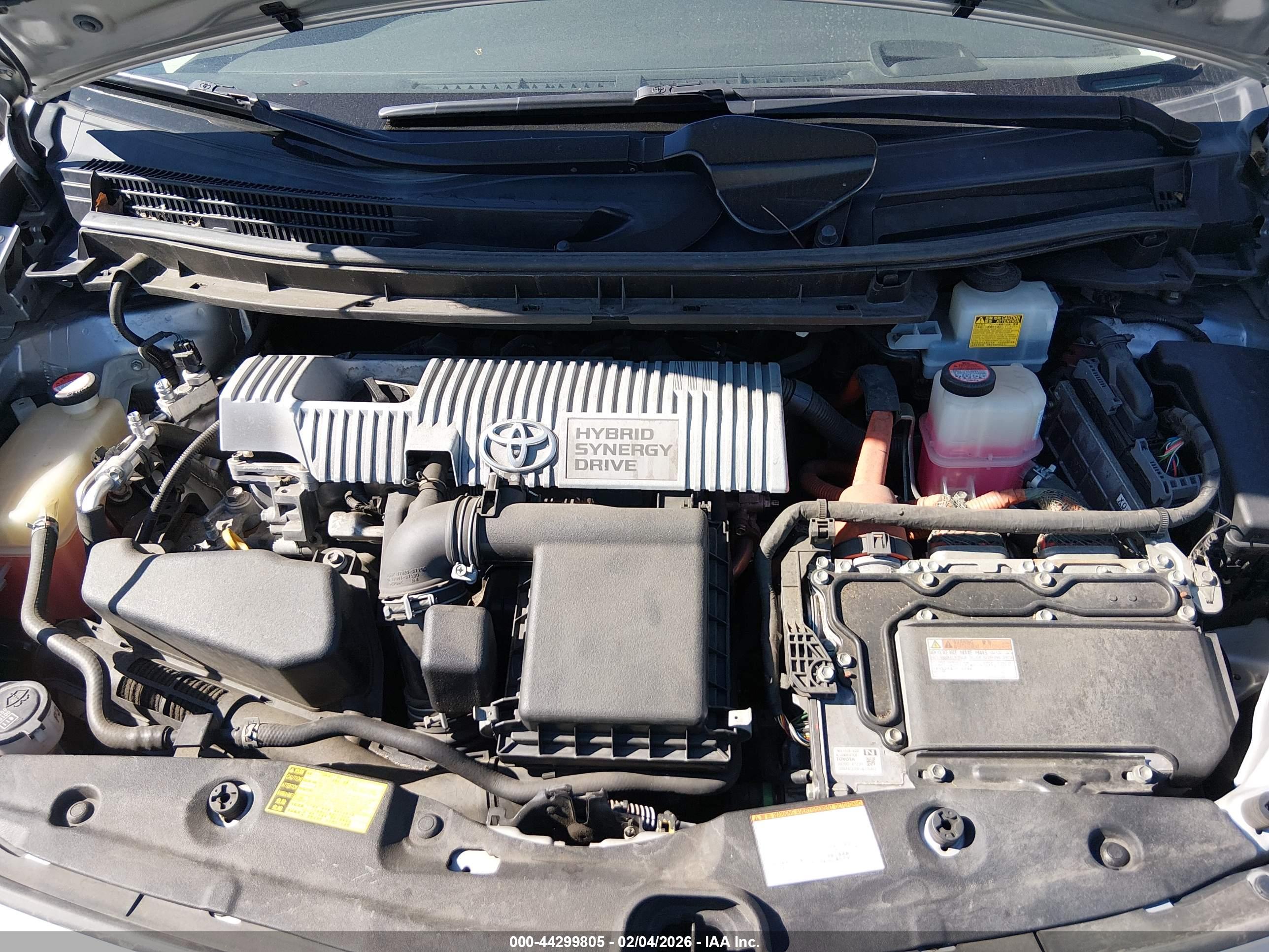 TOYOTA PRIUS image 10
