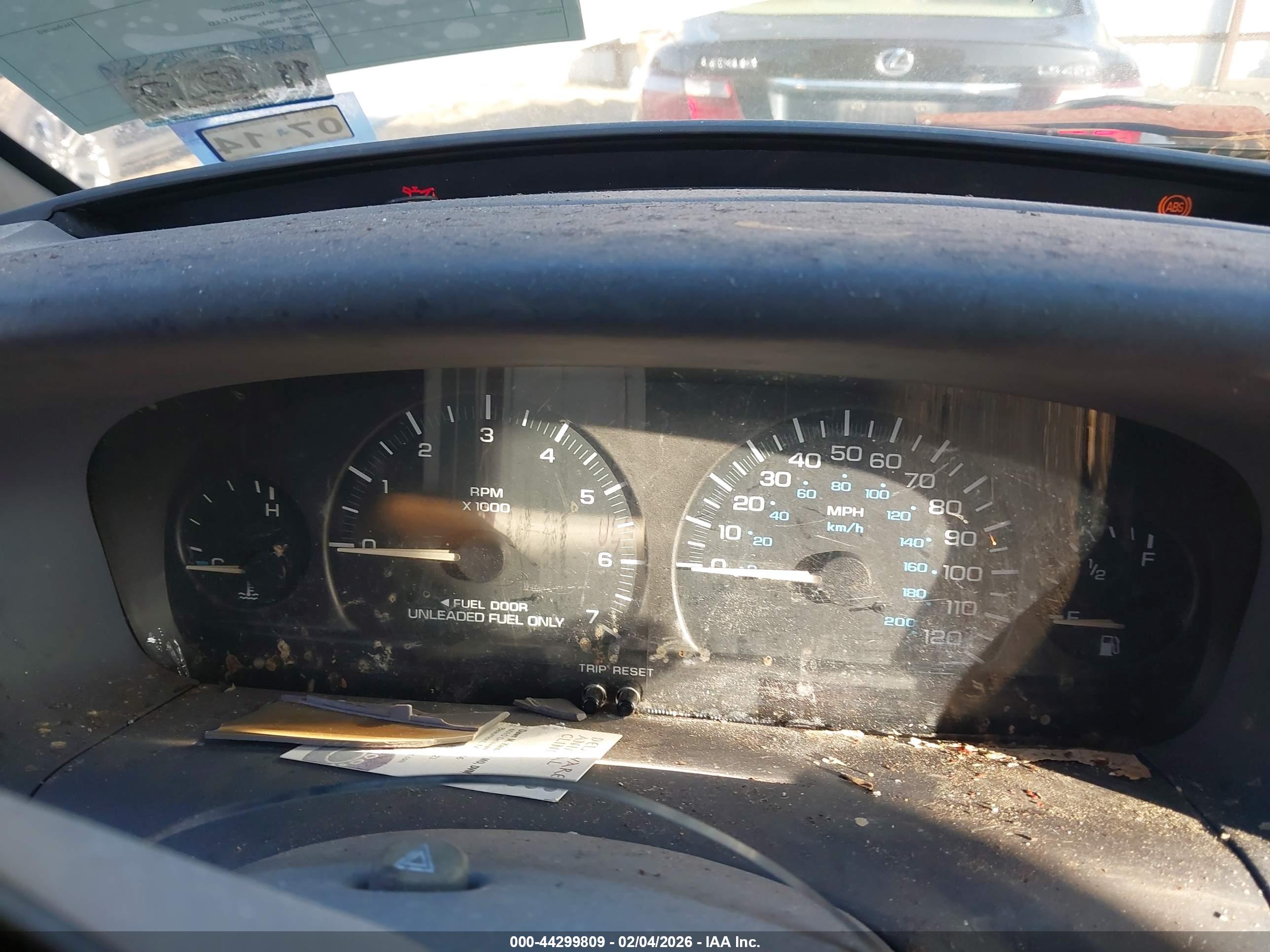 CHRYSLER TOWN image 7