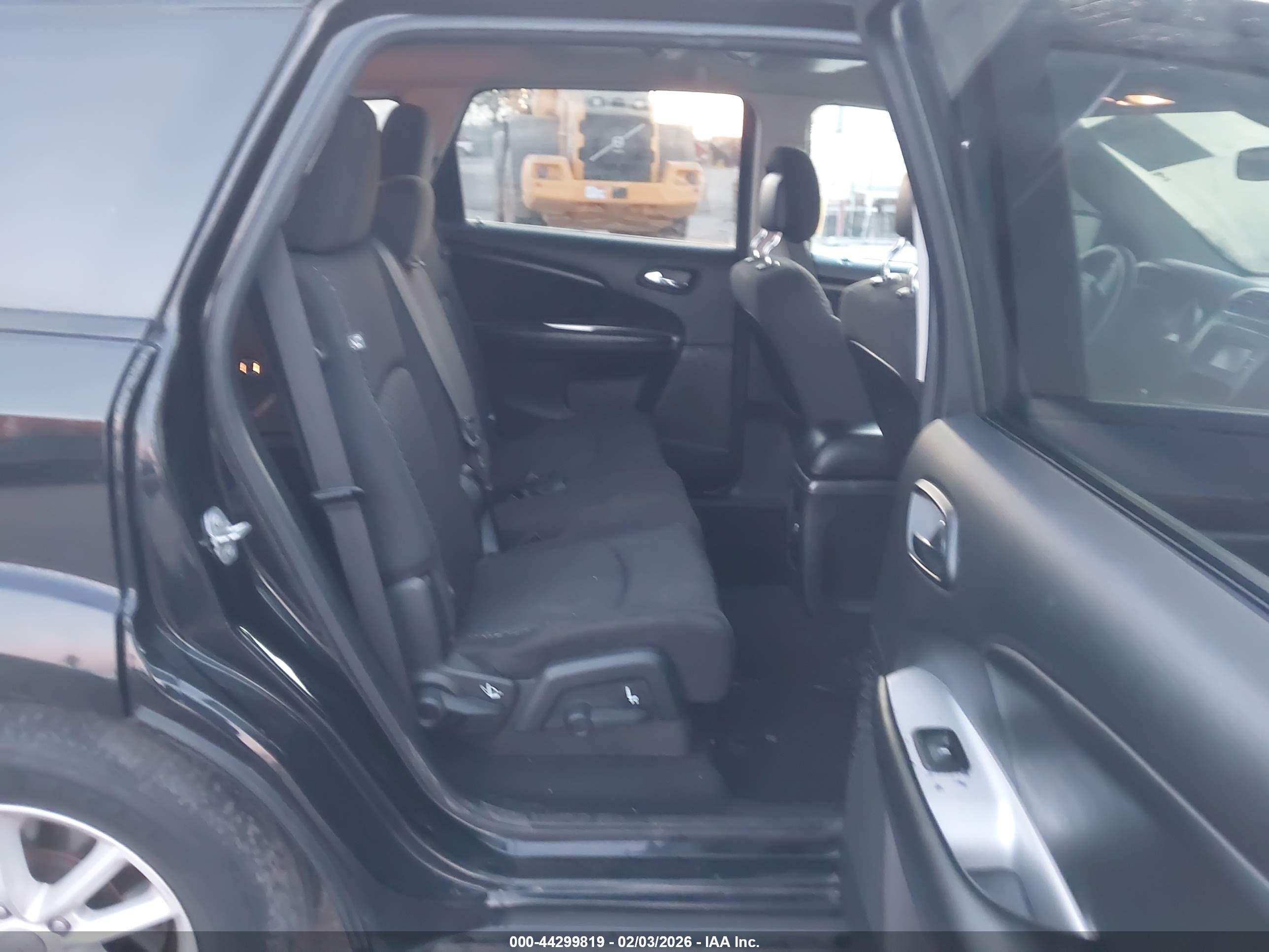 DODGE JOURNEY image 8