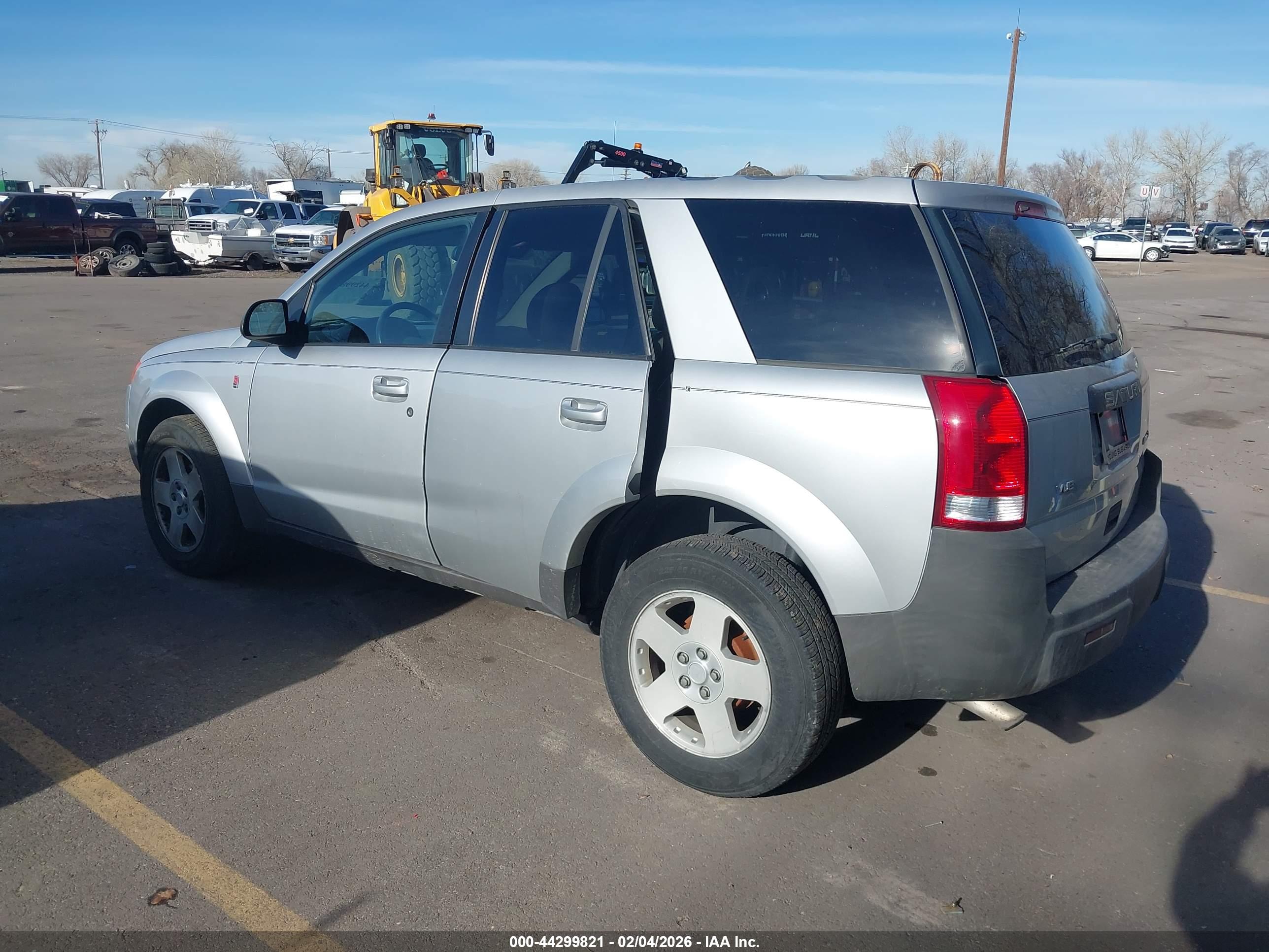 SATURN VUE image 3