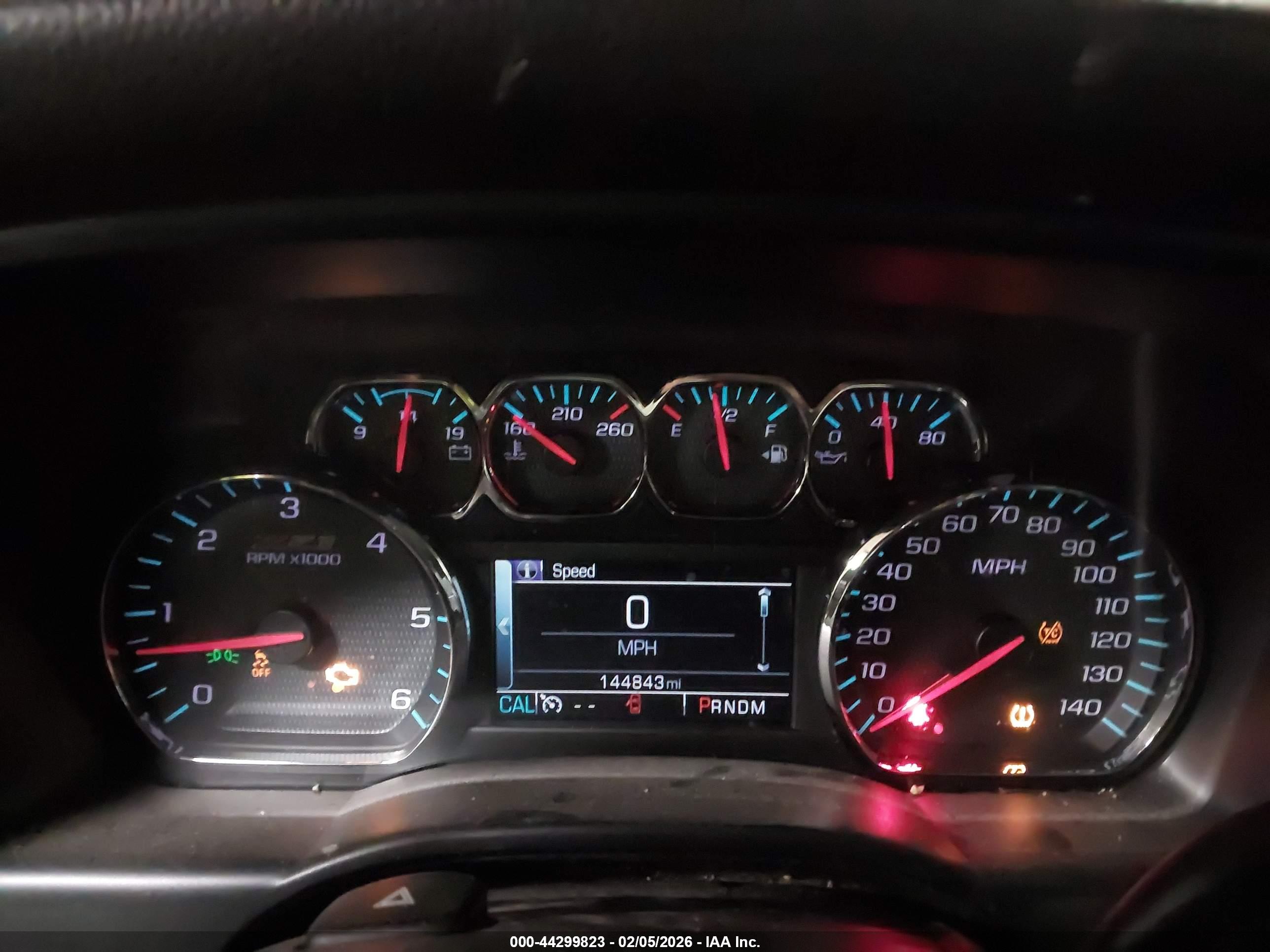 CHEVROLET SILVERADO image 7
