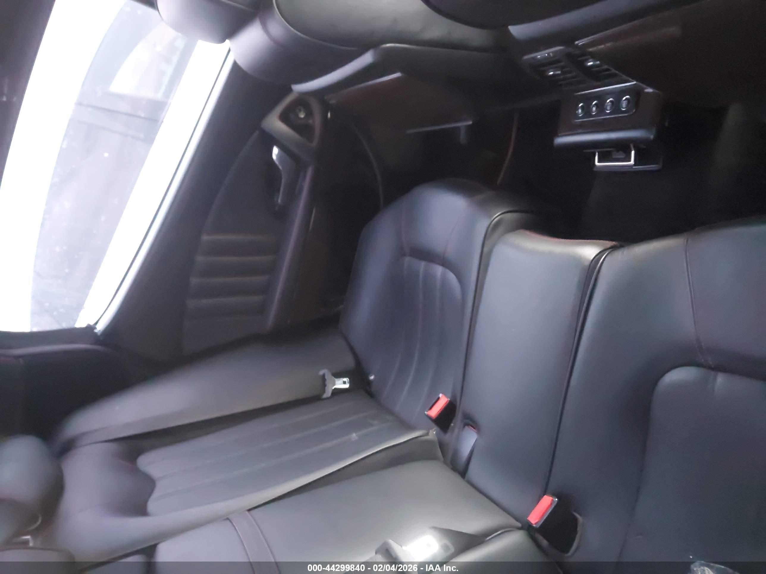 MASERATI QUATTROPORTE image 8