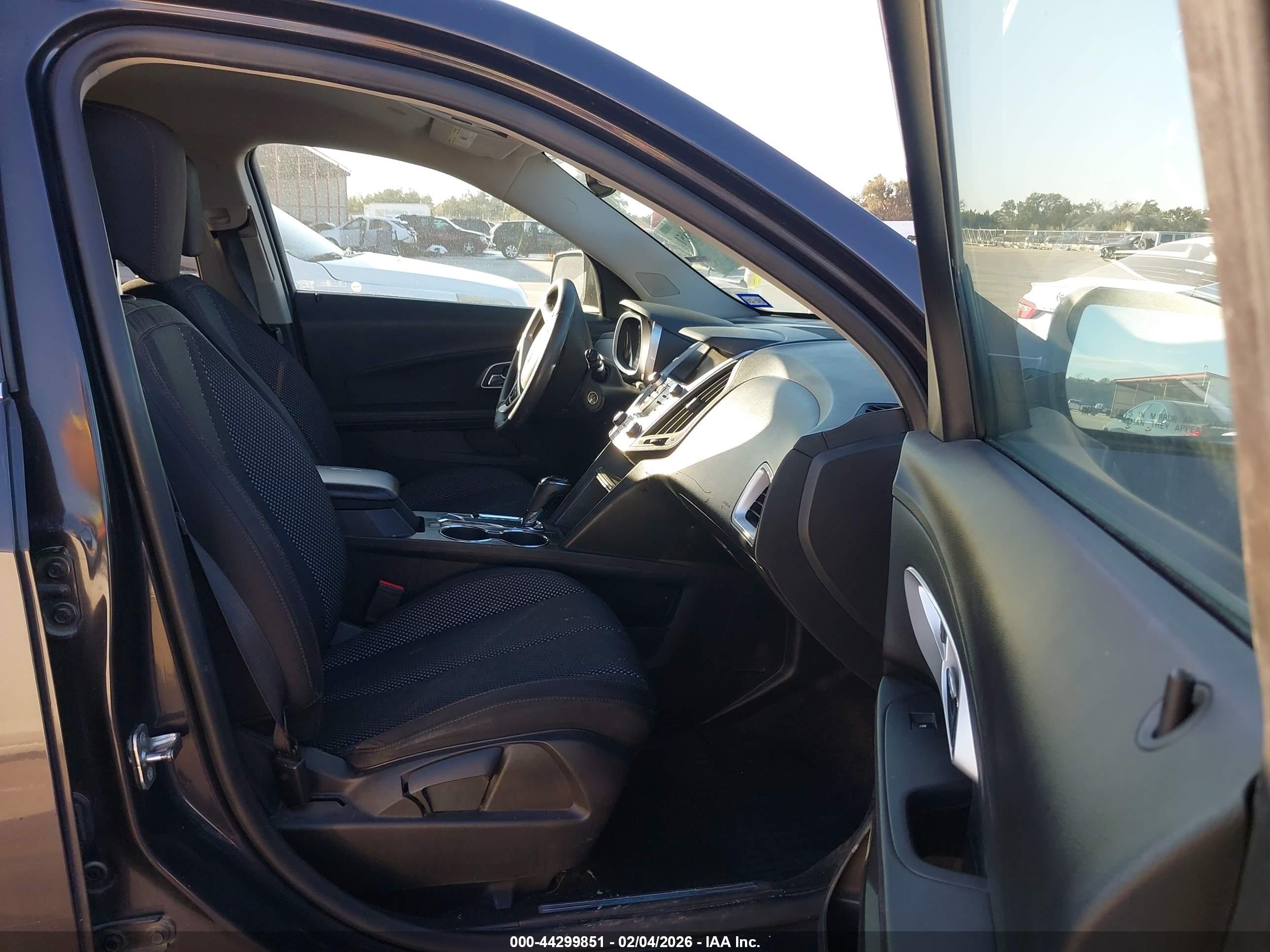 CHEVROLET EQUINOX image 5