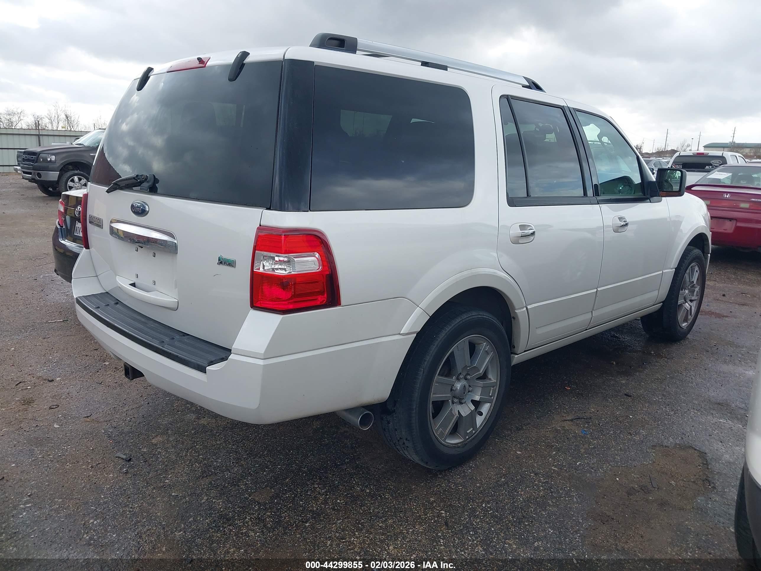 FORD EXPEDITION image 4