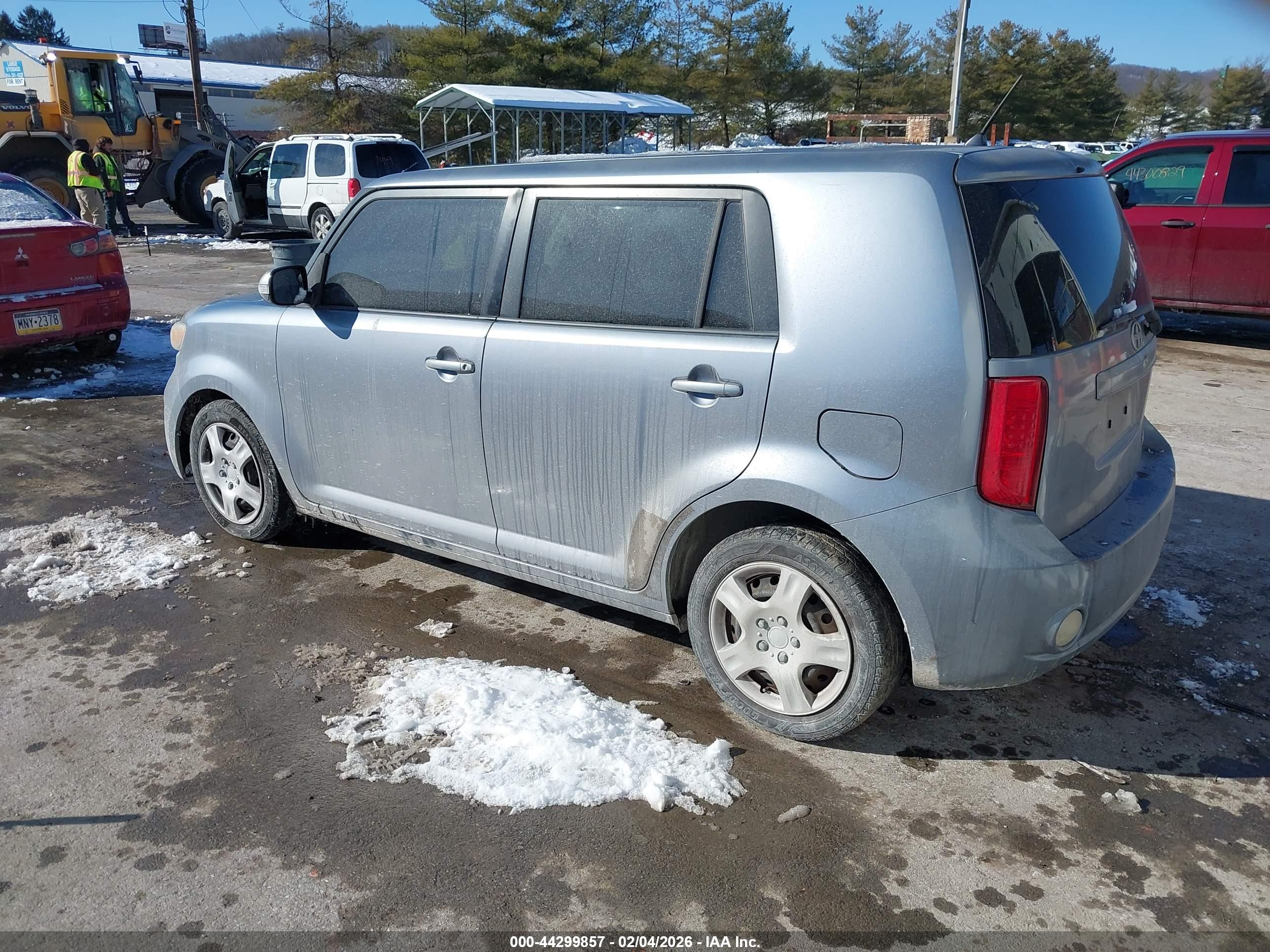 SCION XB image 3