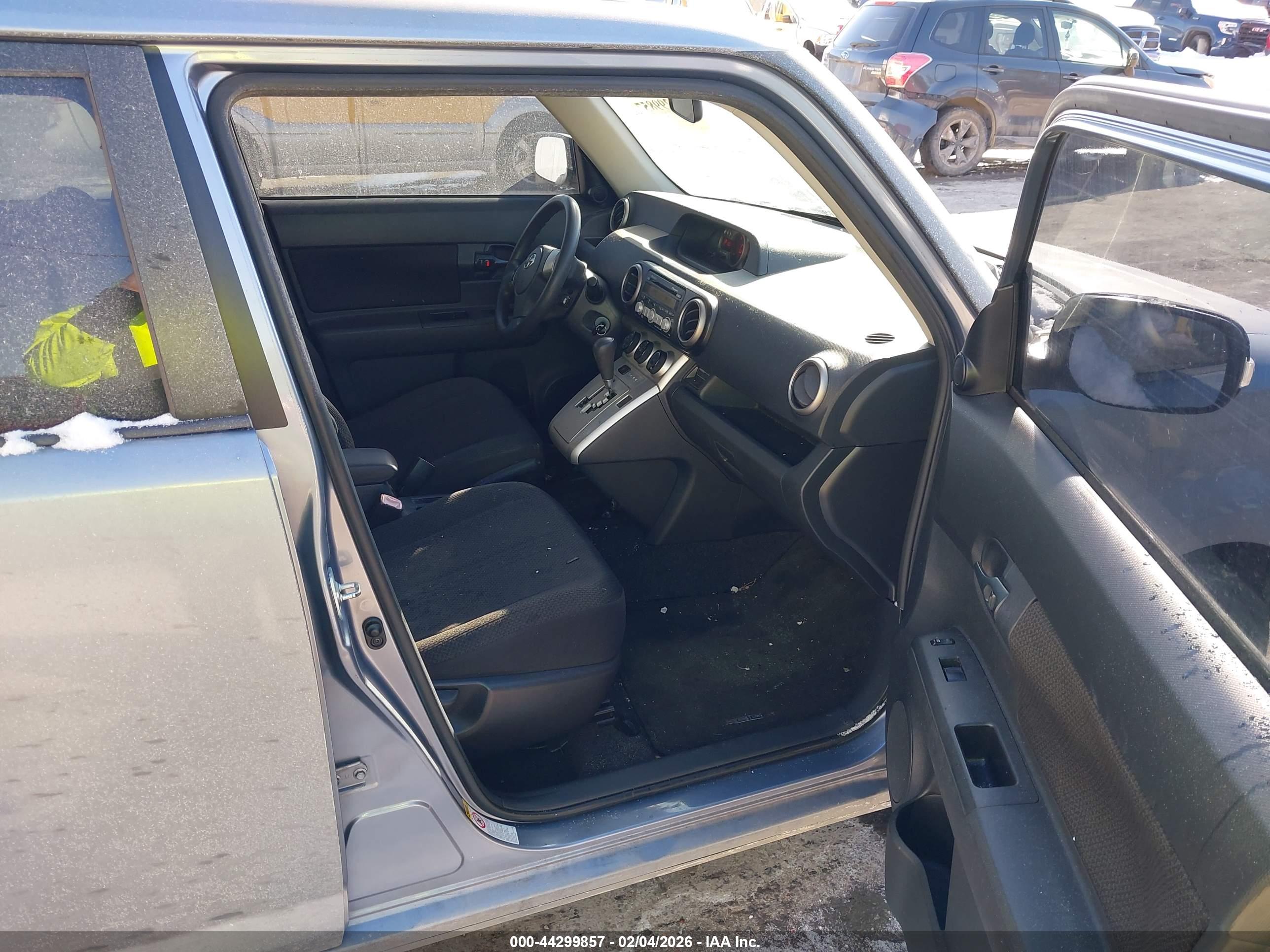 SCION XB image 5