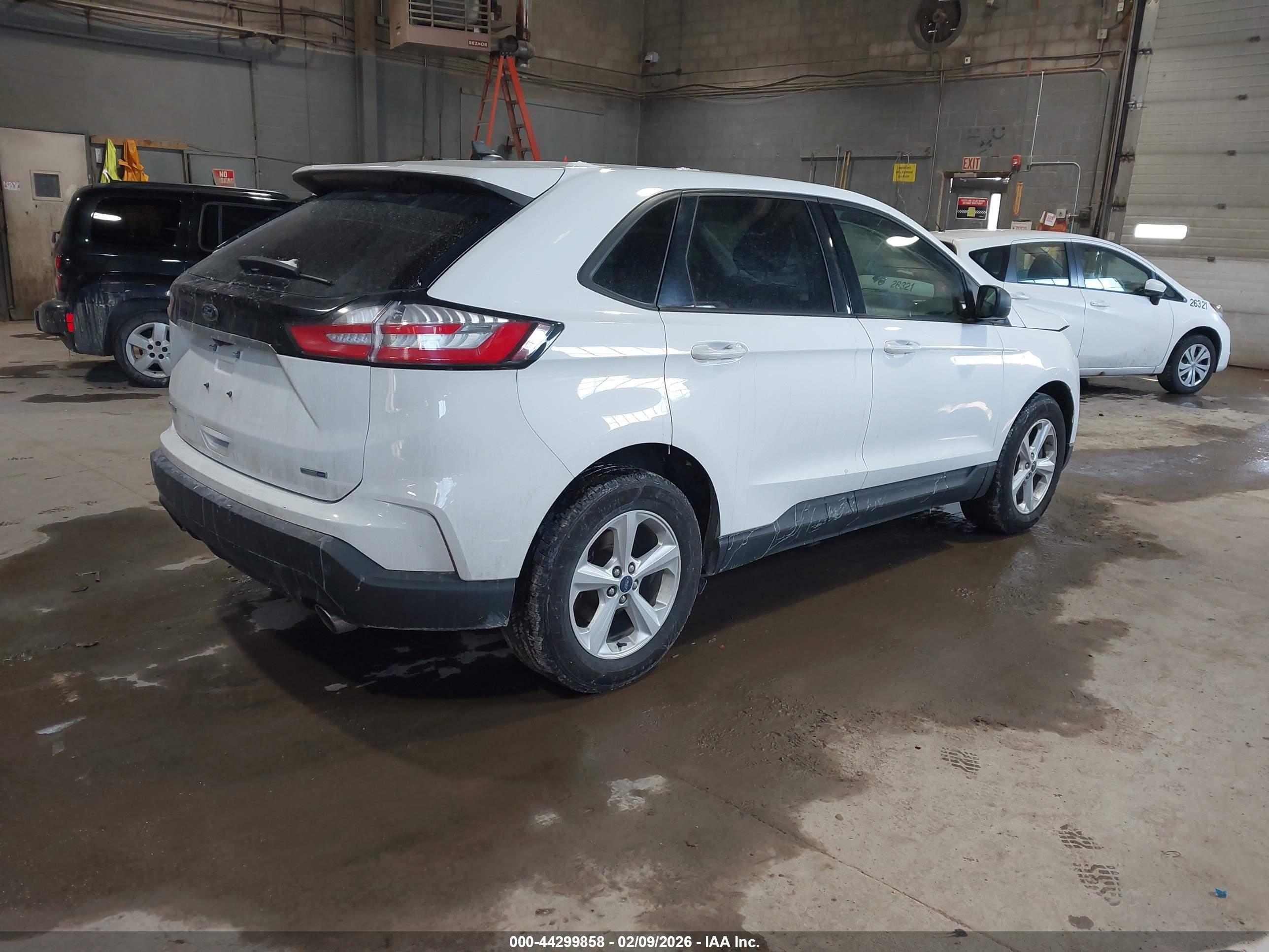 FORD EDGE image 4