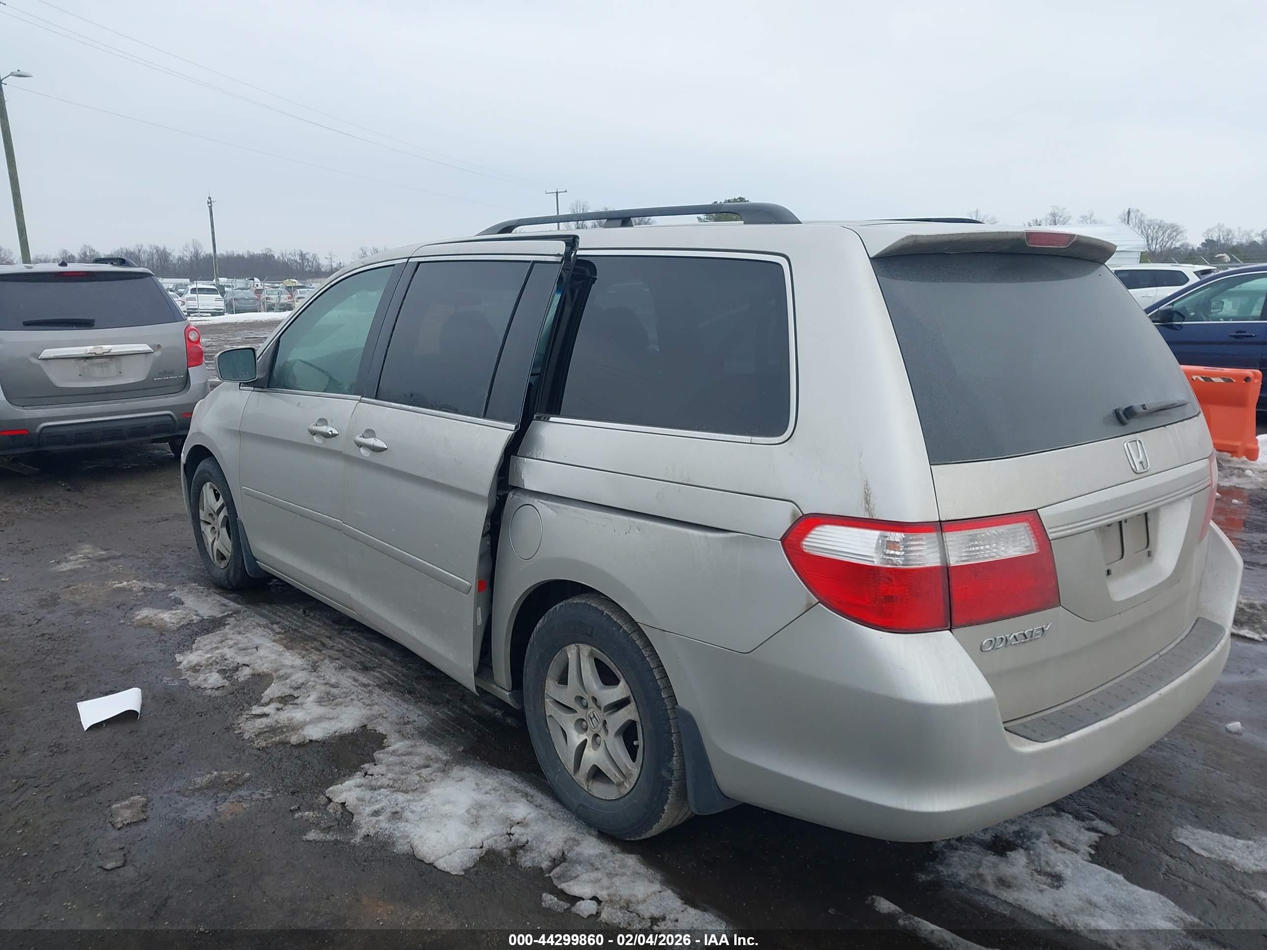 HONDA ODYSSEY image 6