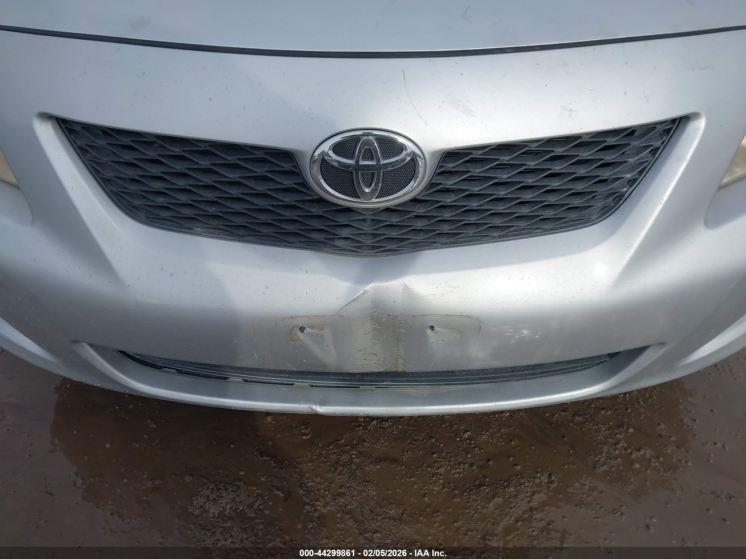 TOYOTA COROLLA image 6