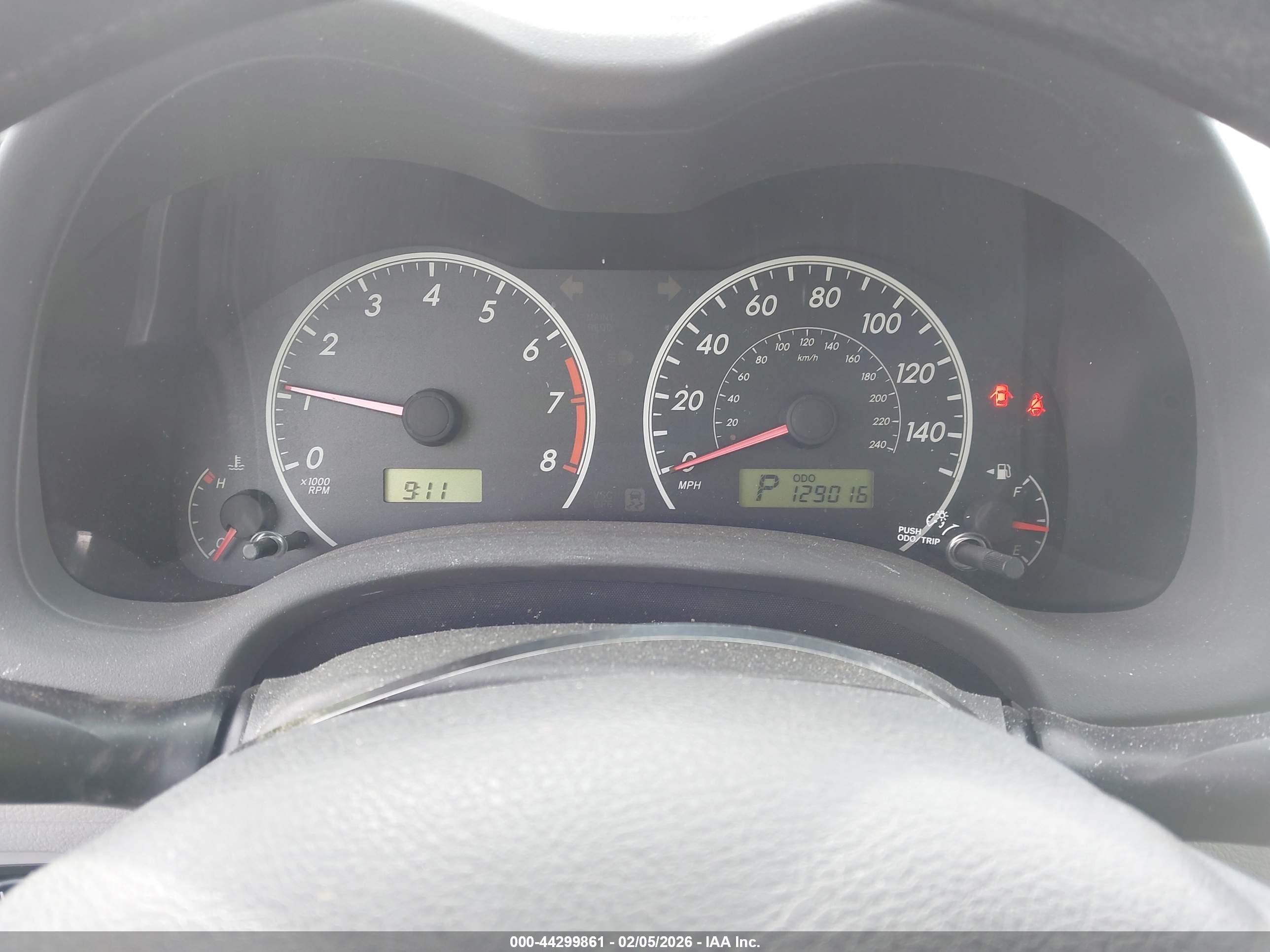 TOYOTA COROLLA image 7