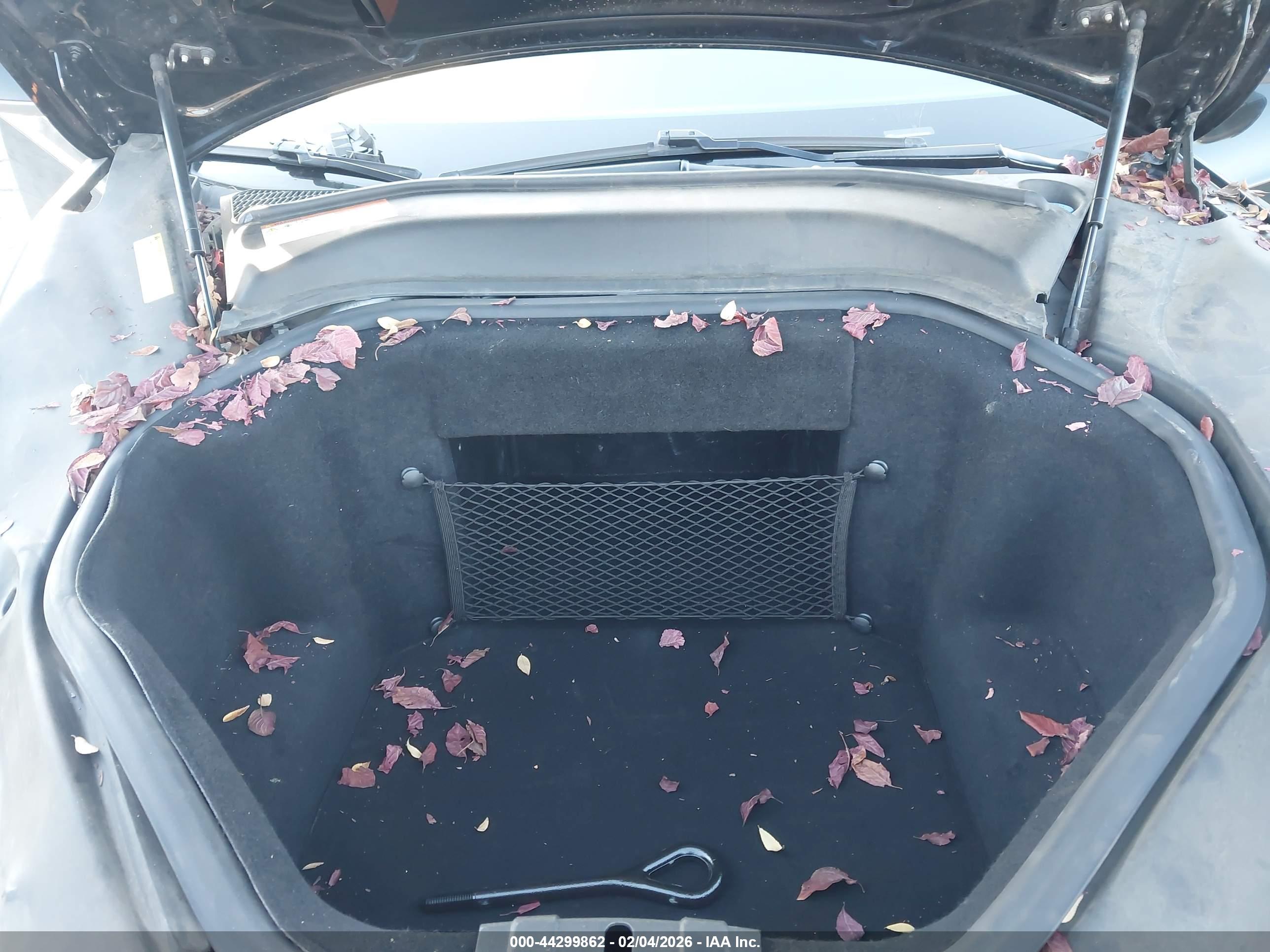 TESLA MODEL image 10